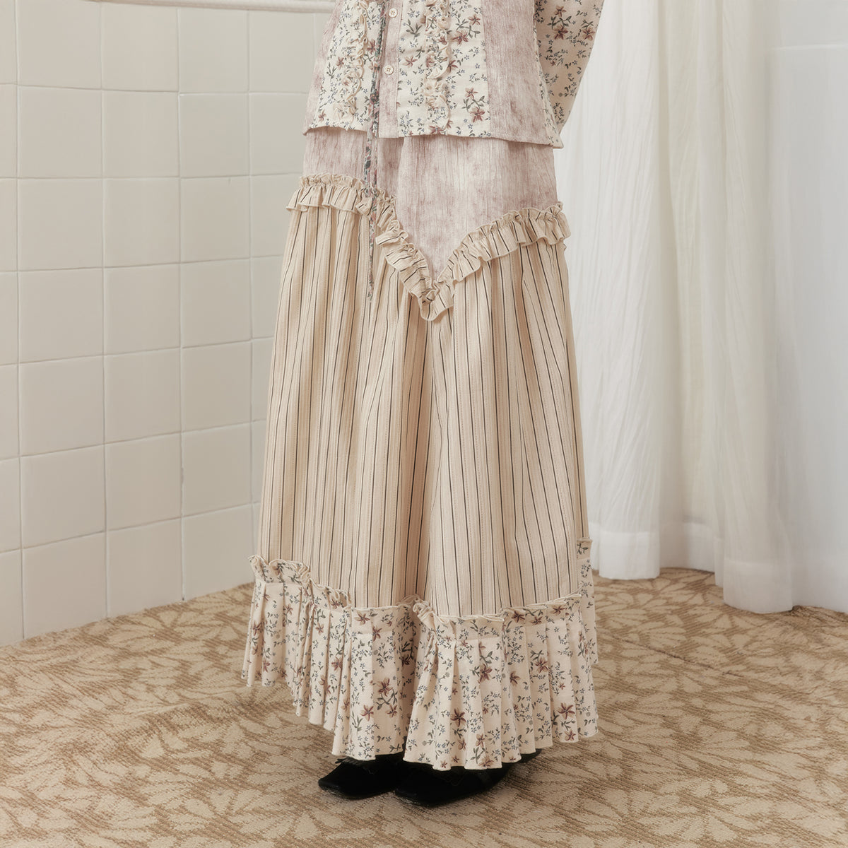 SENSELF Floral Striped Spliced Maxi Skirt