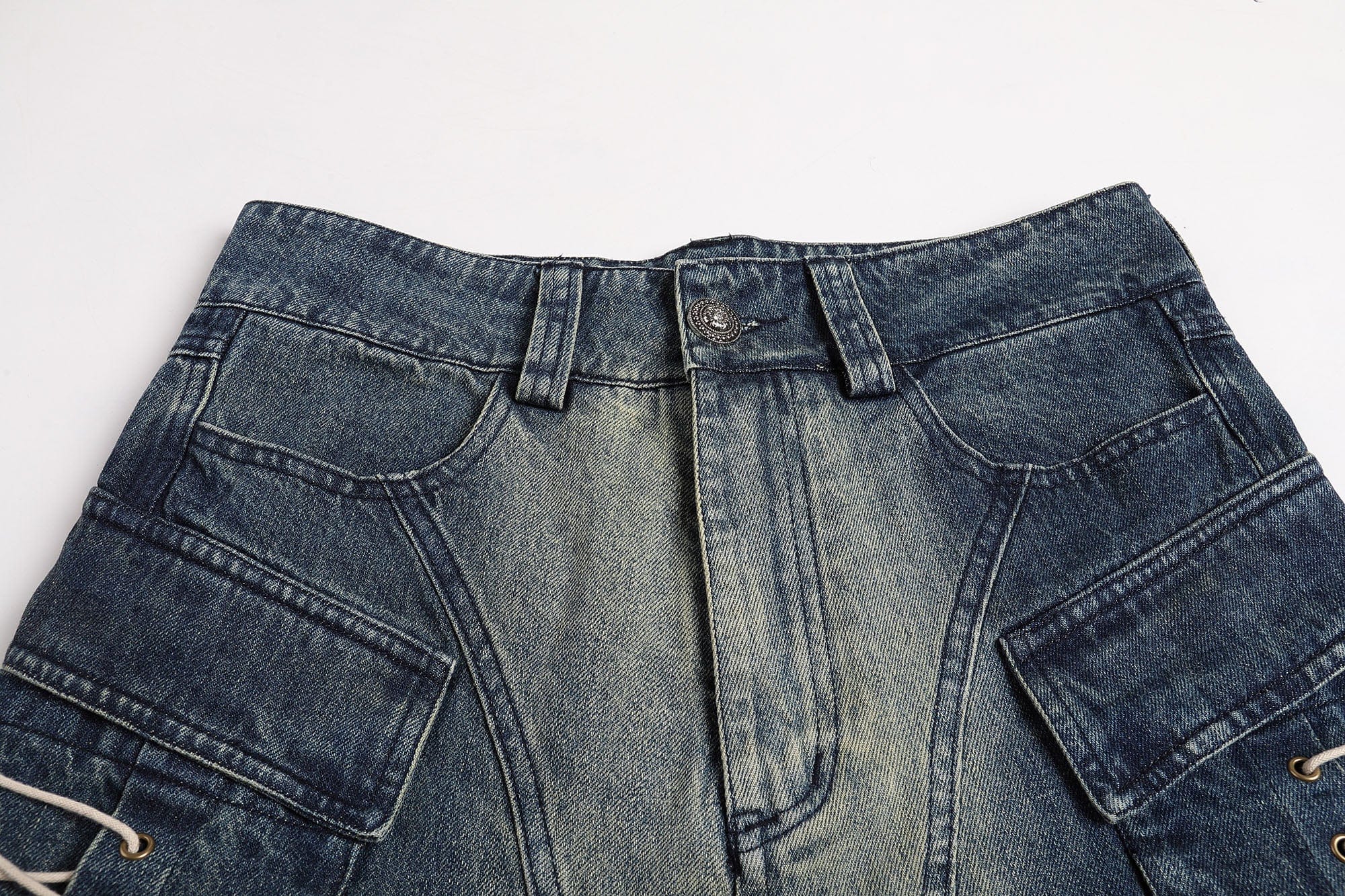 FAYCHUI Gradient Washed Lace-Up Pocket Jeans