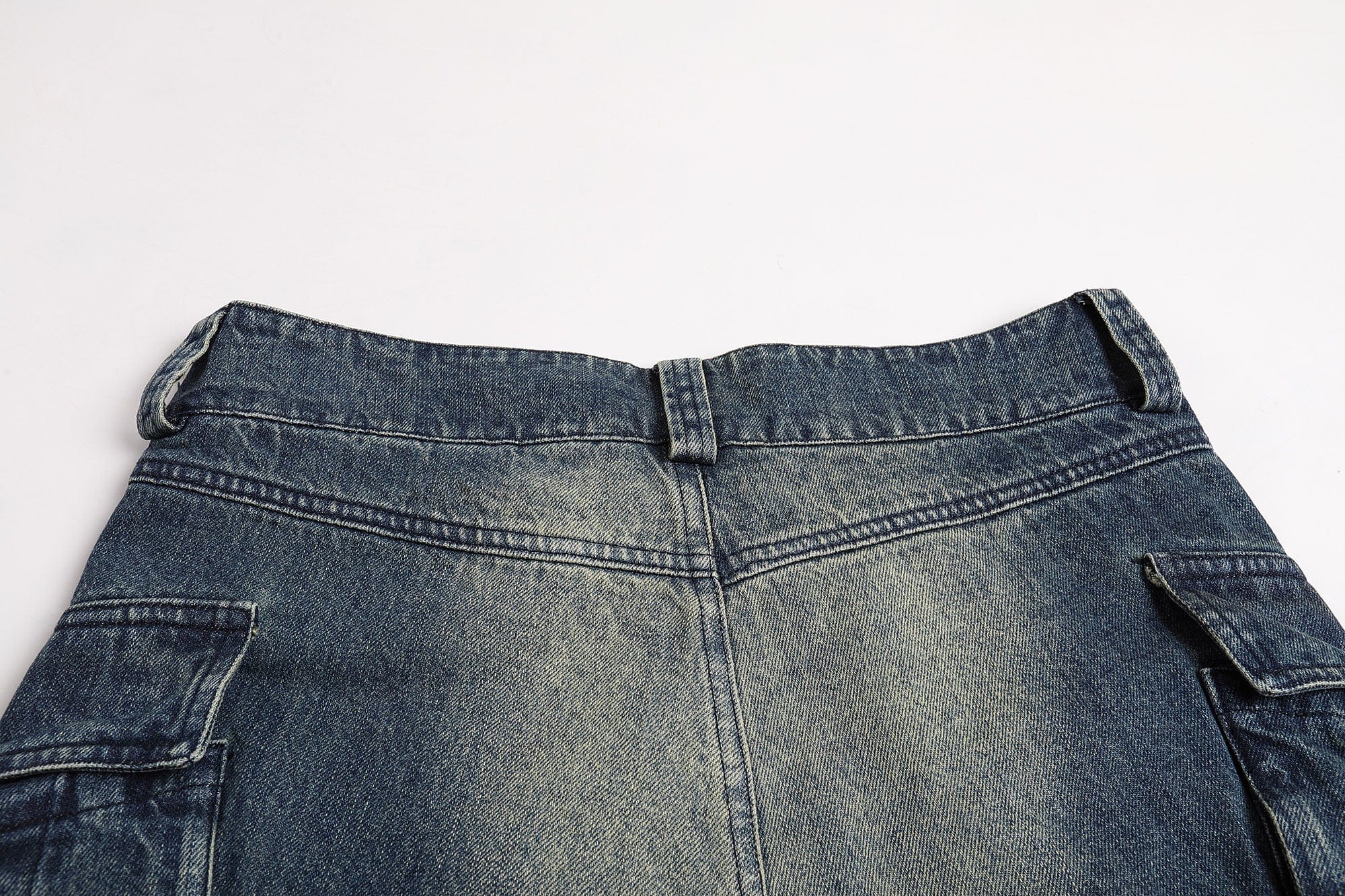 FAYCHUI Gradient Washed Lace-Up Pocket Jeans