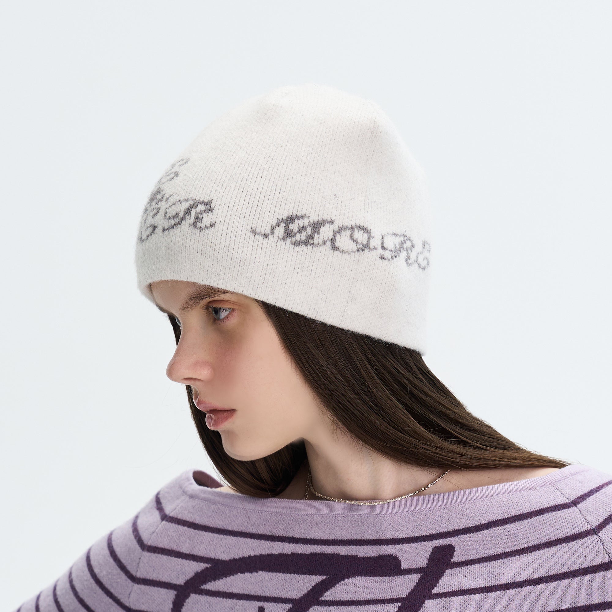 THE NEVERMORE Essential LOGO Graphic Beanie