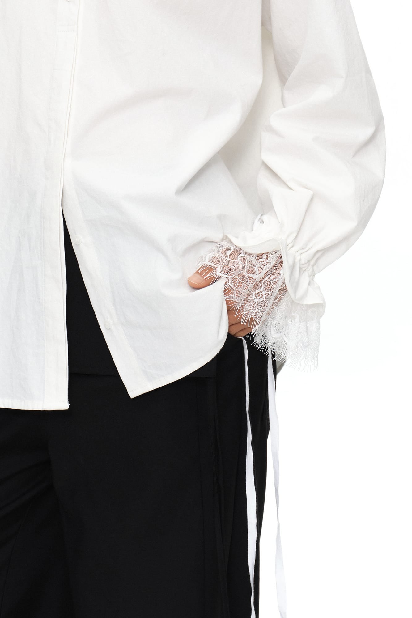 OINIMI Ruffled Collar Lace Drawstring-Cuff Shirt