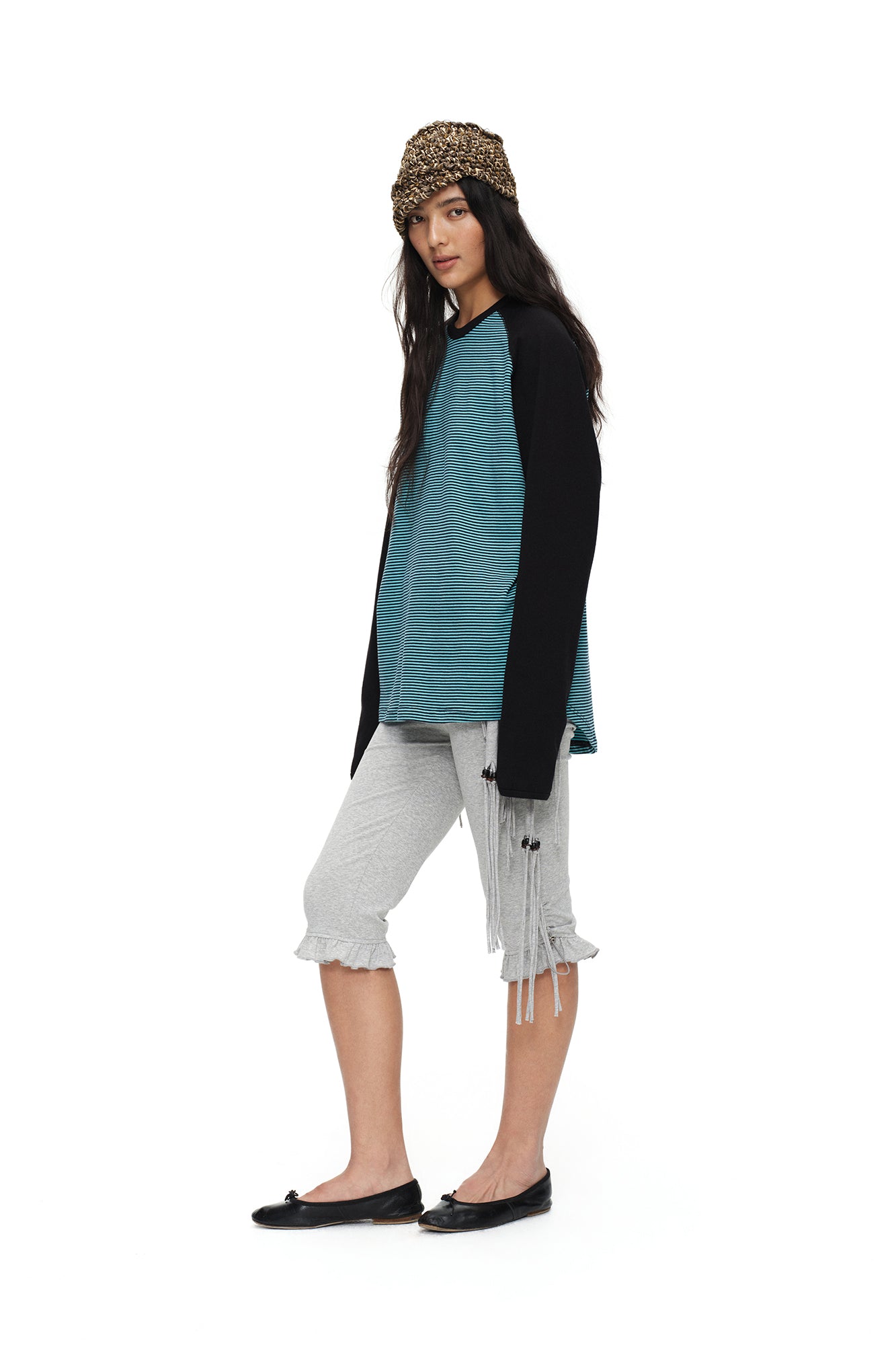 OINIMI Drawstring Ruffle Hem Capri Leggings