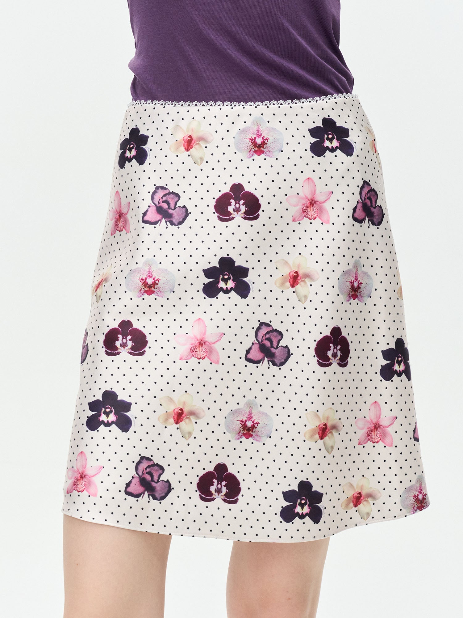 LEONSENSE Moth Orchid & Dot Mini Skirt