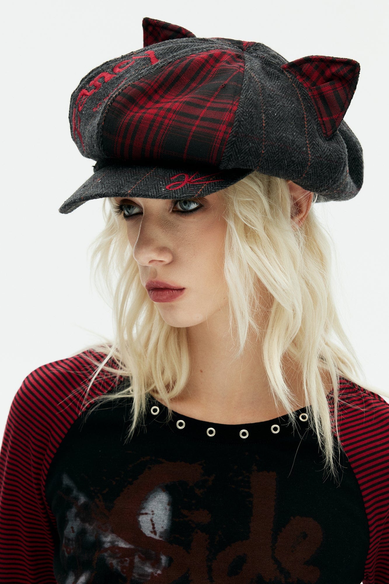 EMOHA Plaid Panel Kitty Newsboy Hat