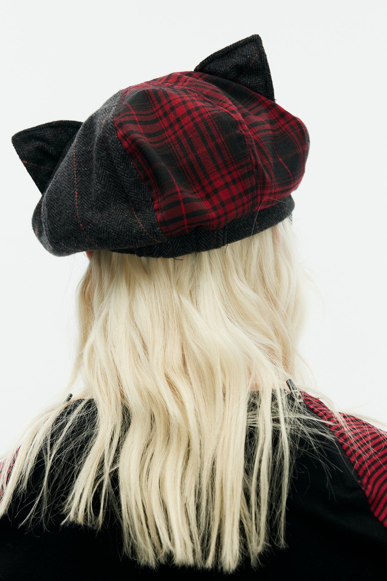 EMOHA Plaid Panel Kitty Newsboy Hat