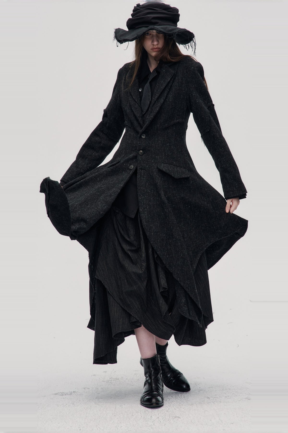 ILNya Nieternite Nifutur Striped Pleated Asymmetrical High-Waist Skirt — full body