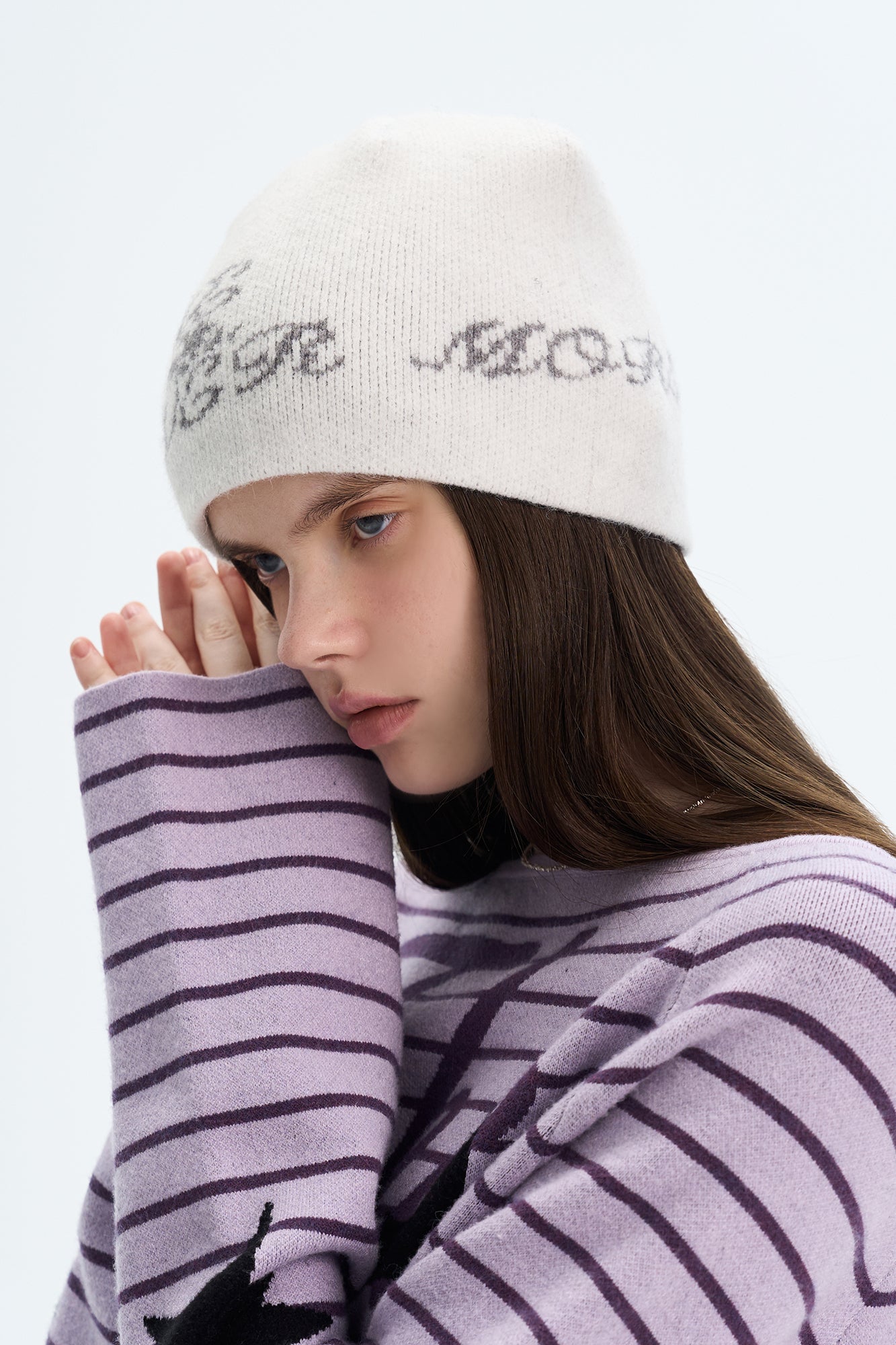 THE NEVERMORE Essential LOGO Graphic Beanie