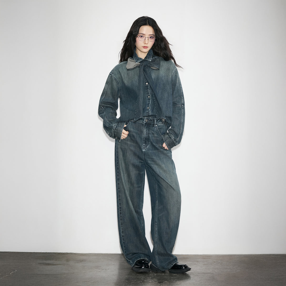 BOBBYBECKY Retro Washed Bow-Tie Shirt & Straight-Leg Jeans