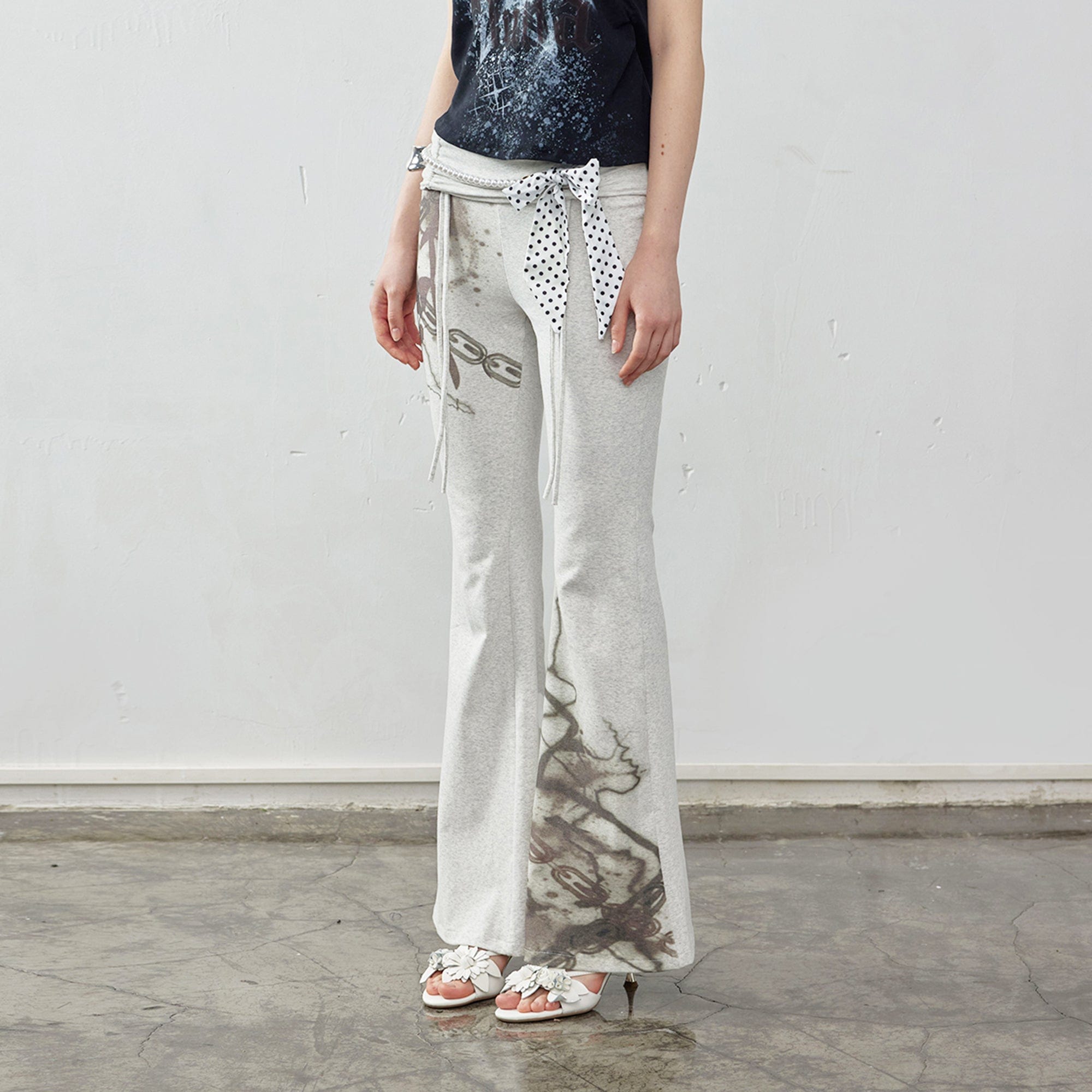EMOHA Ruched Waist Flared Sweatpants