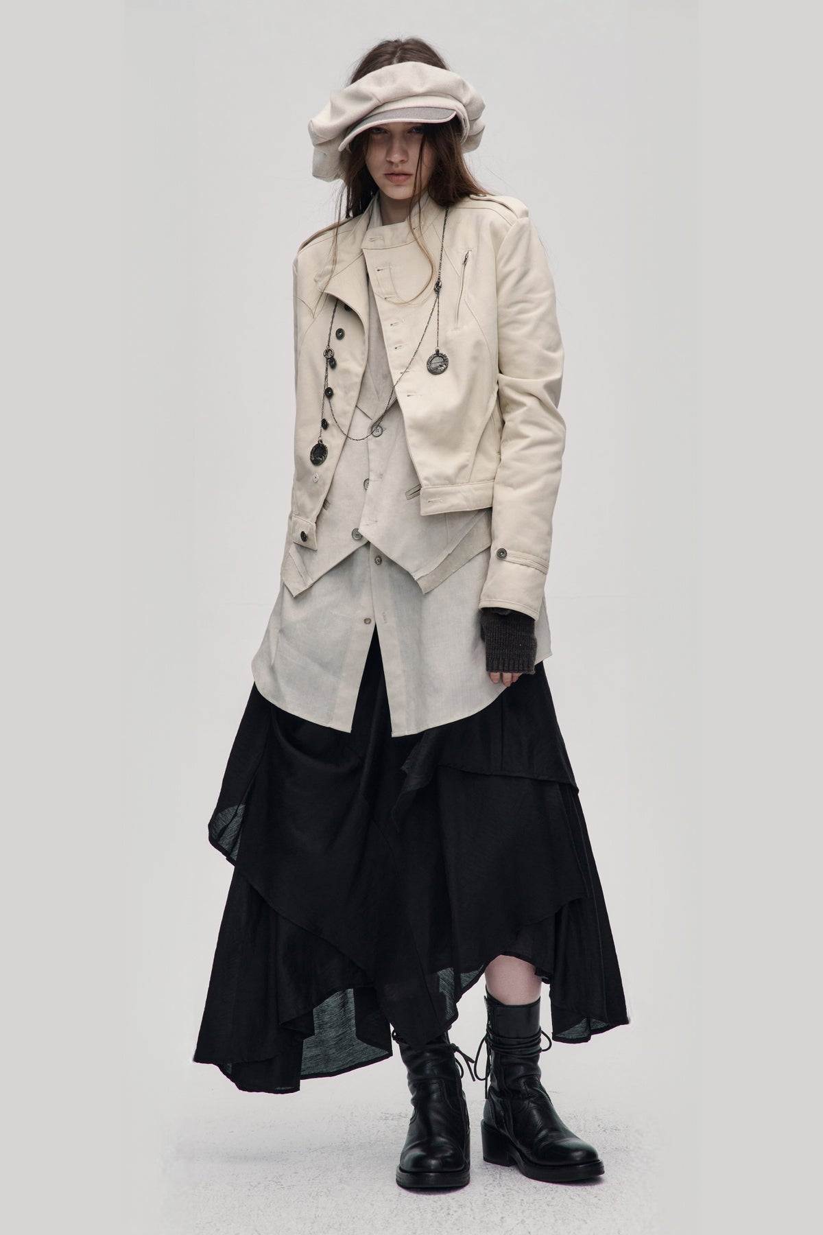 ILNya Nieternite Nifutur Napoleon-Collar Slim Cropped Jacket — full body