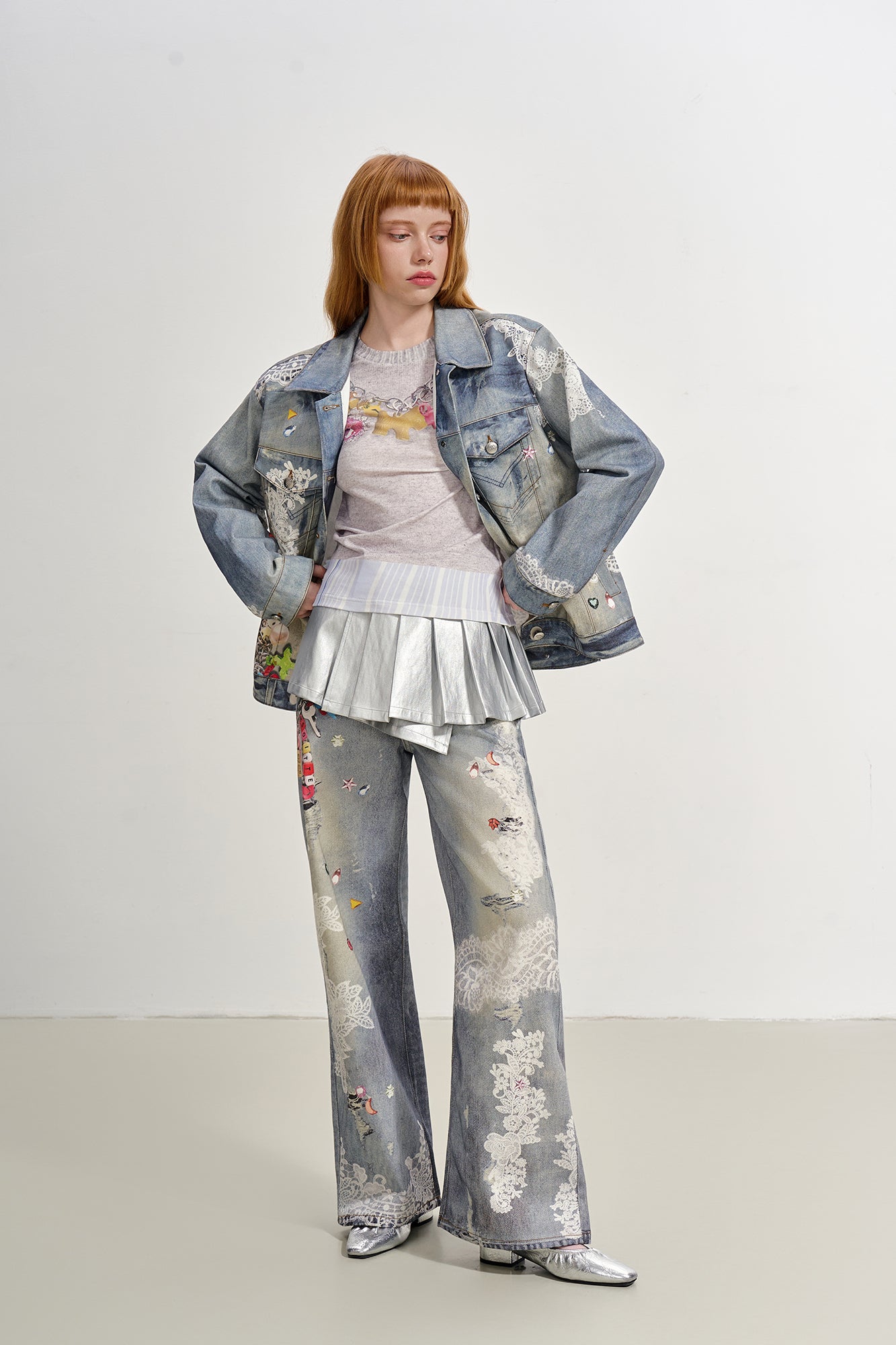 SOFITTE Charm & Lace Graphic Wide-Leg Jeans