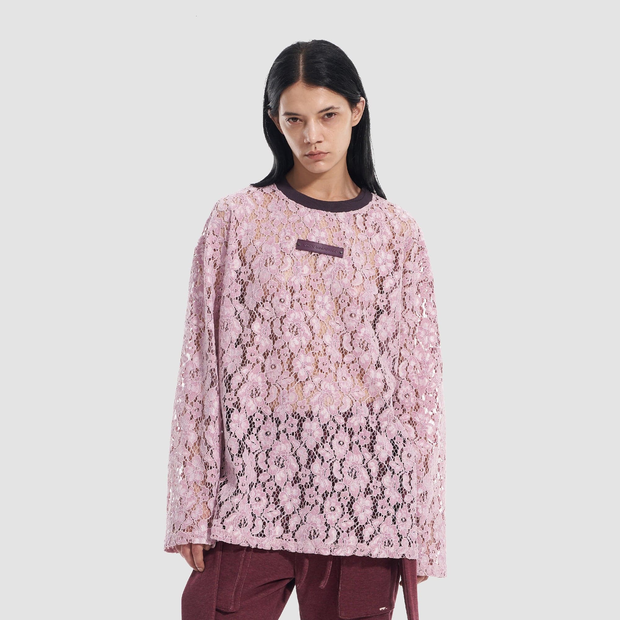 VANN VALRENCE Openwork Lace Contrast Crewneck Top