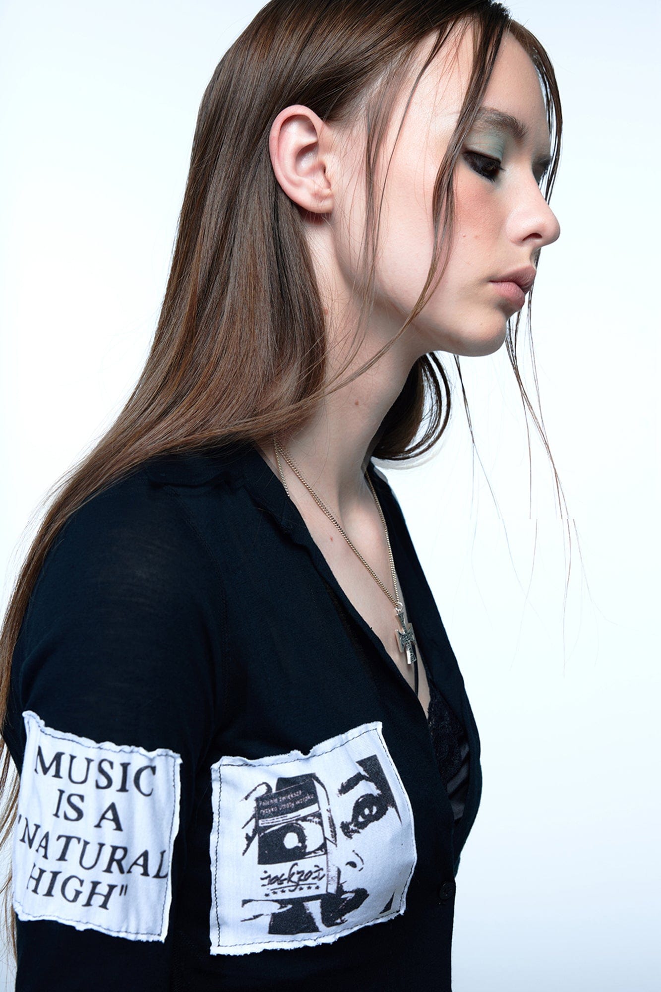 EMOHA Graphic Patch Sheer Cinched Longline Shirt