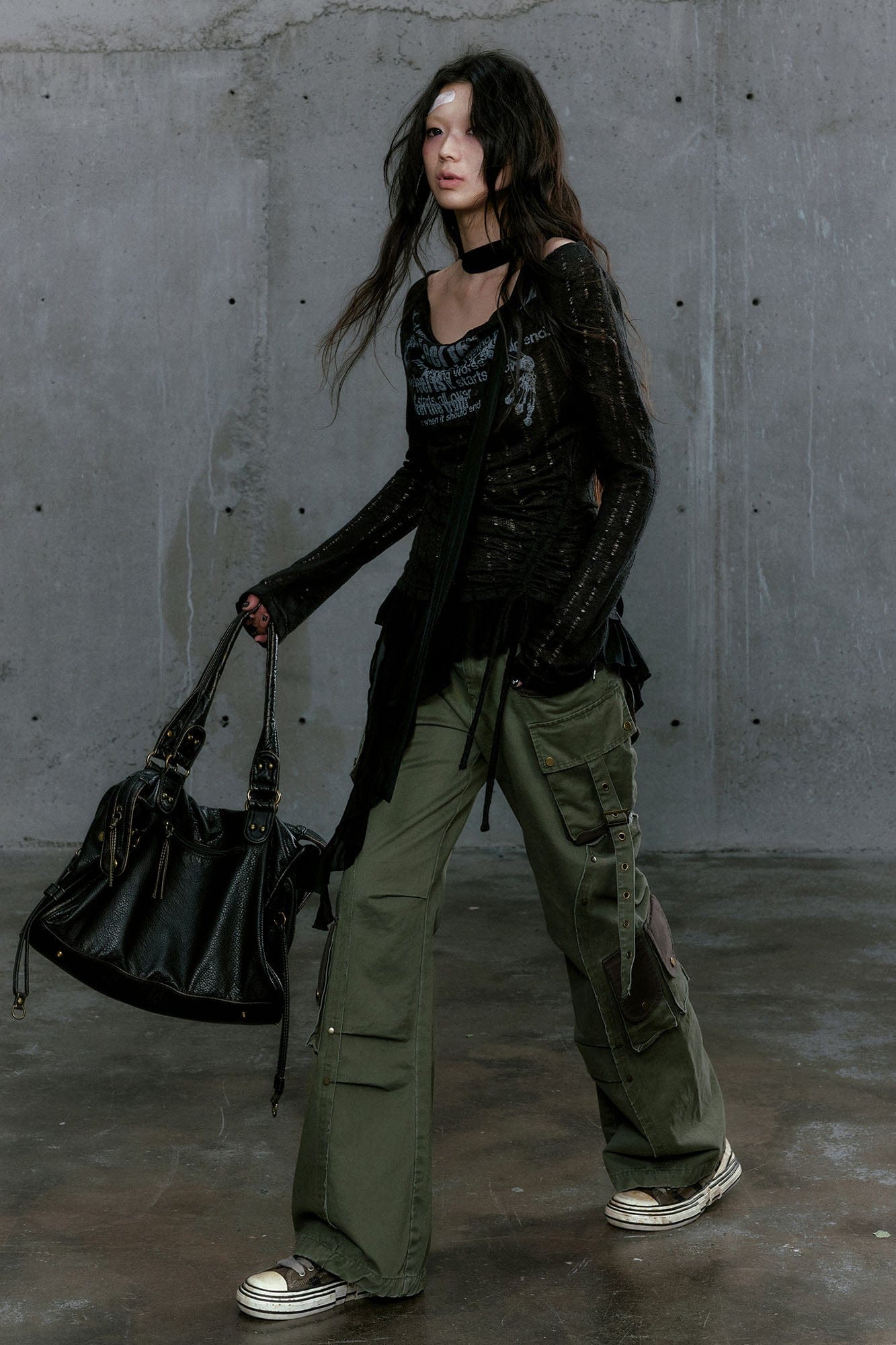 CESTNOUS Distressed Graphic Mesh-Hem Top