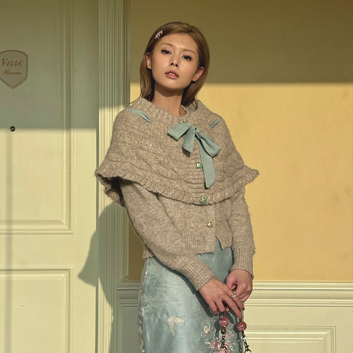 ANNIE ARMOR Cable-Knit Bow-Tie Cape Two-Piece Cardigan