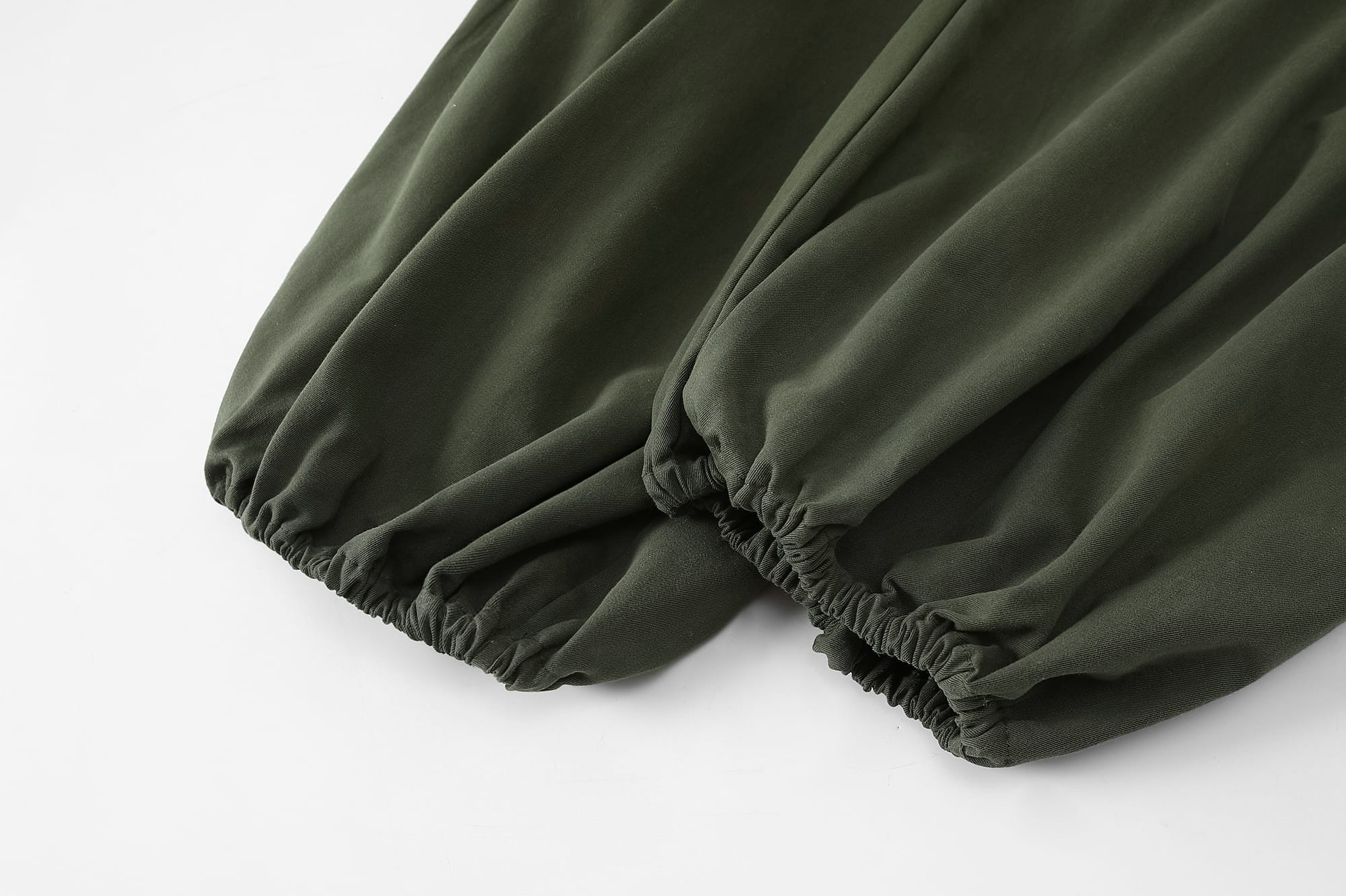 UNSOCIAL NIGHT Contrast Pouch-Pocket Balloon Cargo Pants