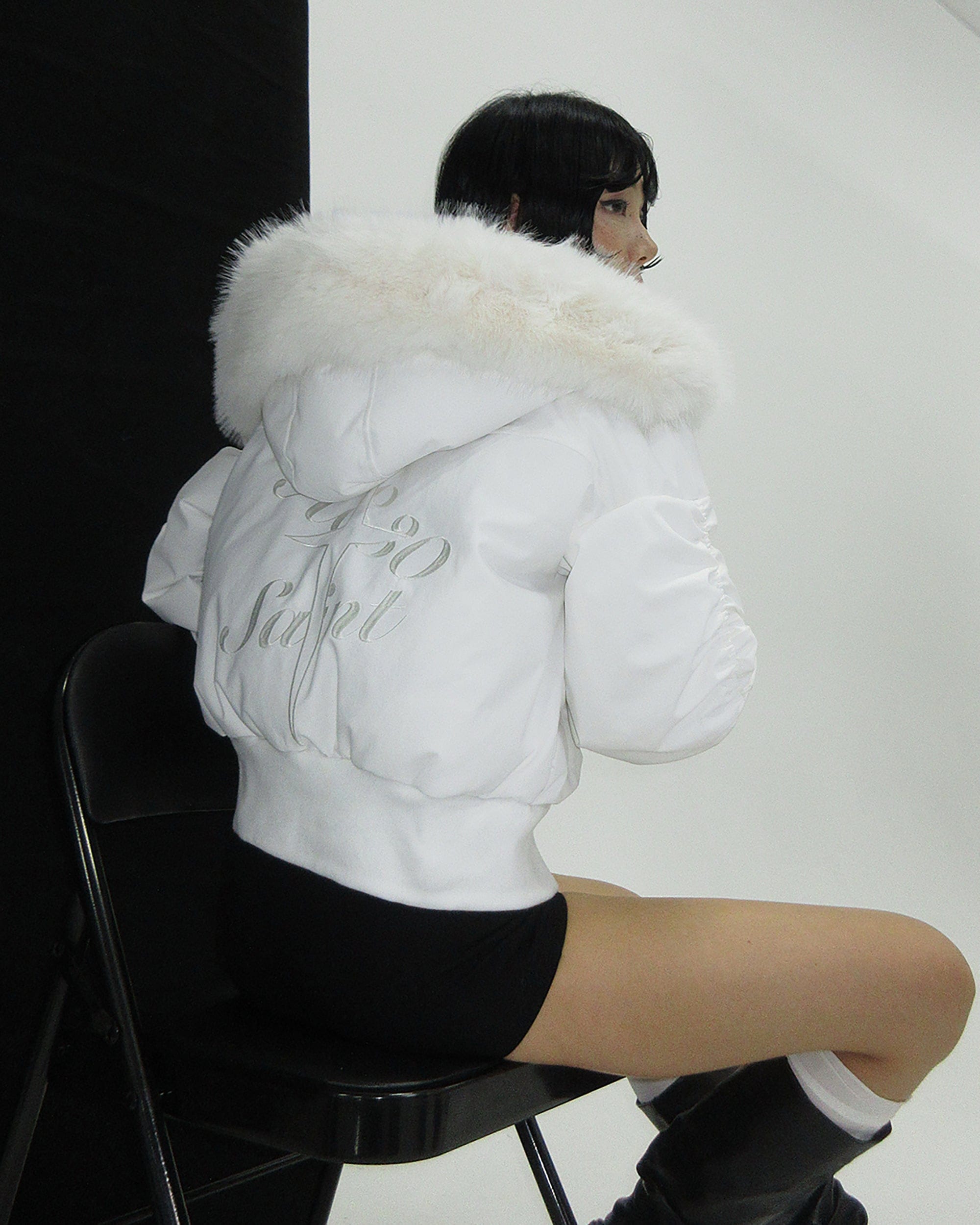 AE30 SAINT Detachable Trim Embroidery Ruched-Sleeve Down Jacket