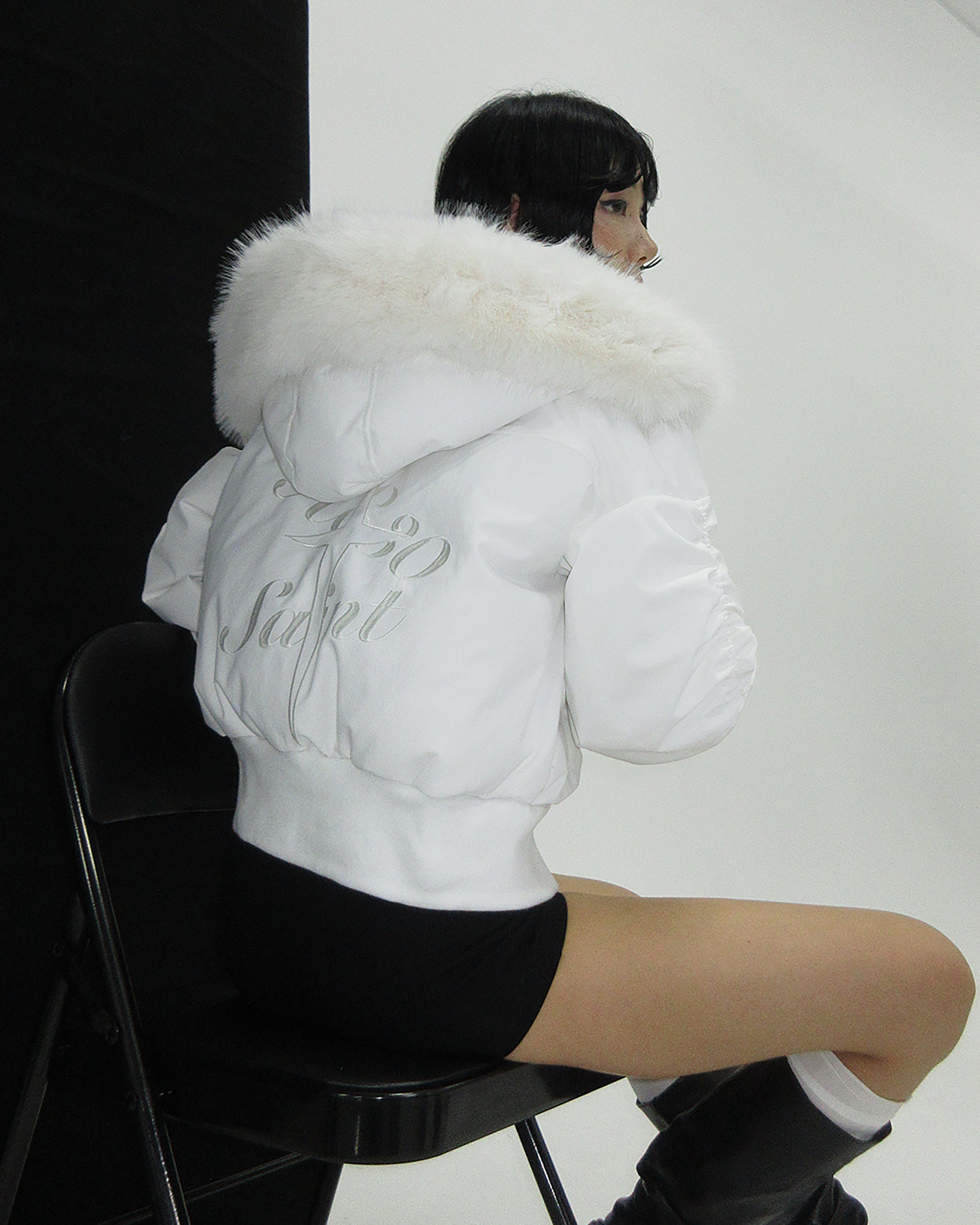 AE30 SAINT Detachable Trim Embroidery Ruched-Sleeve Down Jacket