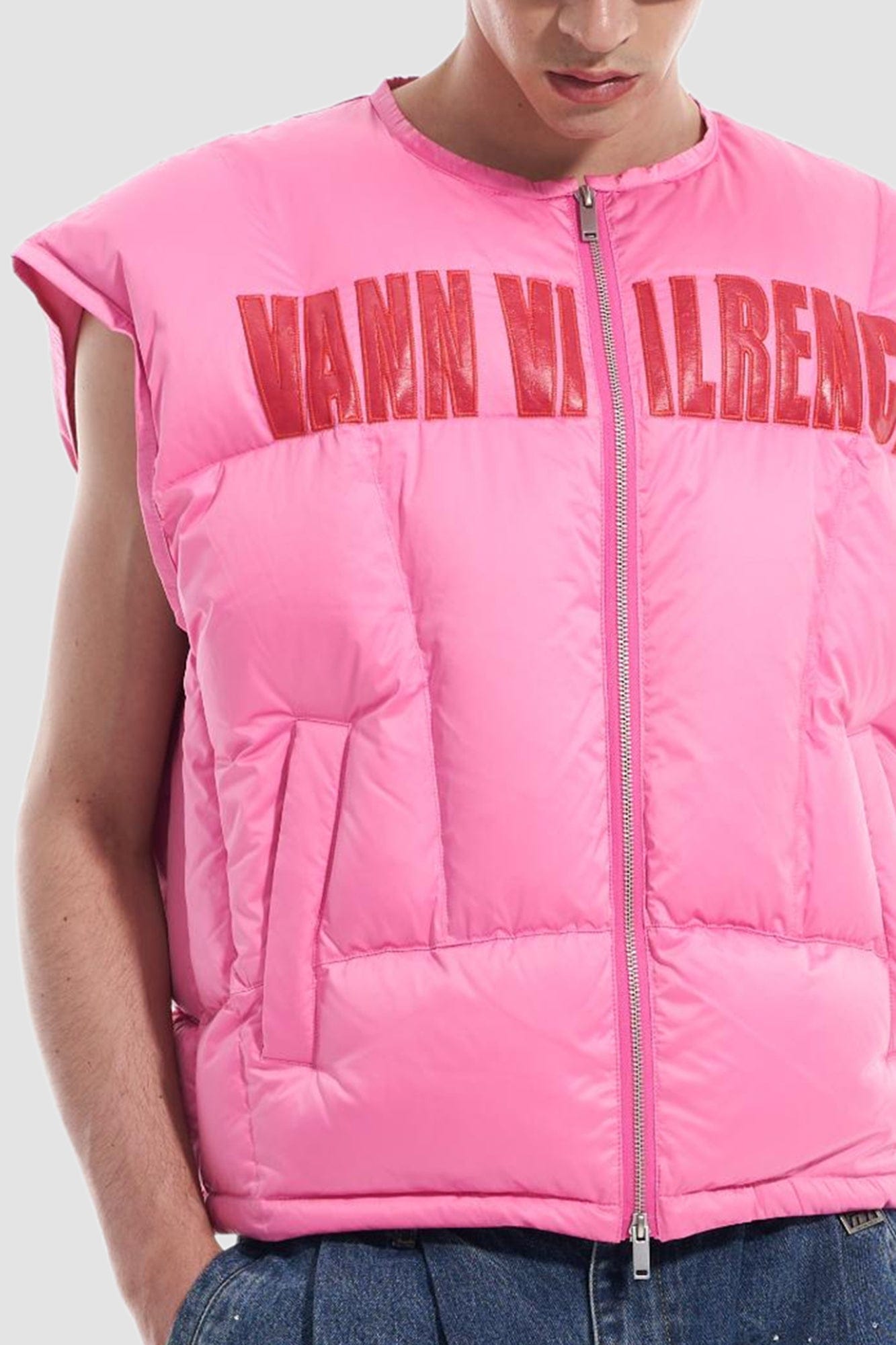 VANN VALRENCE LOGO Patch Quilted Down Vest