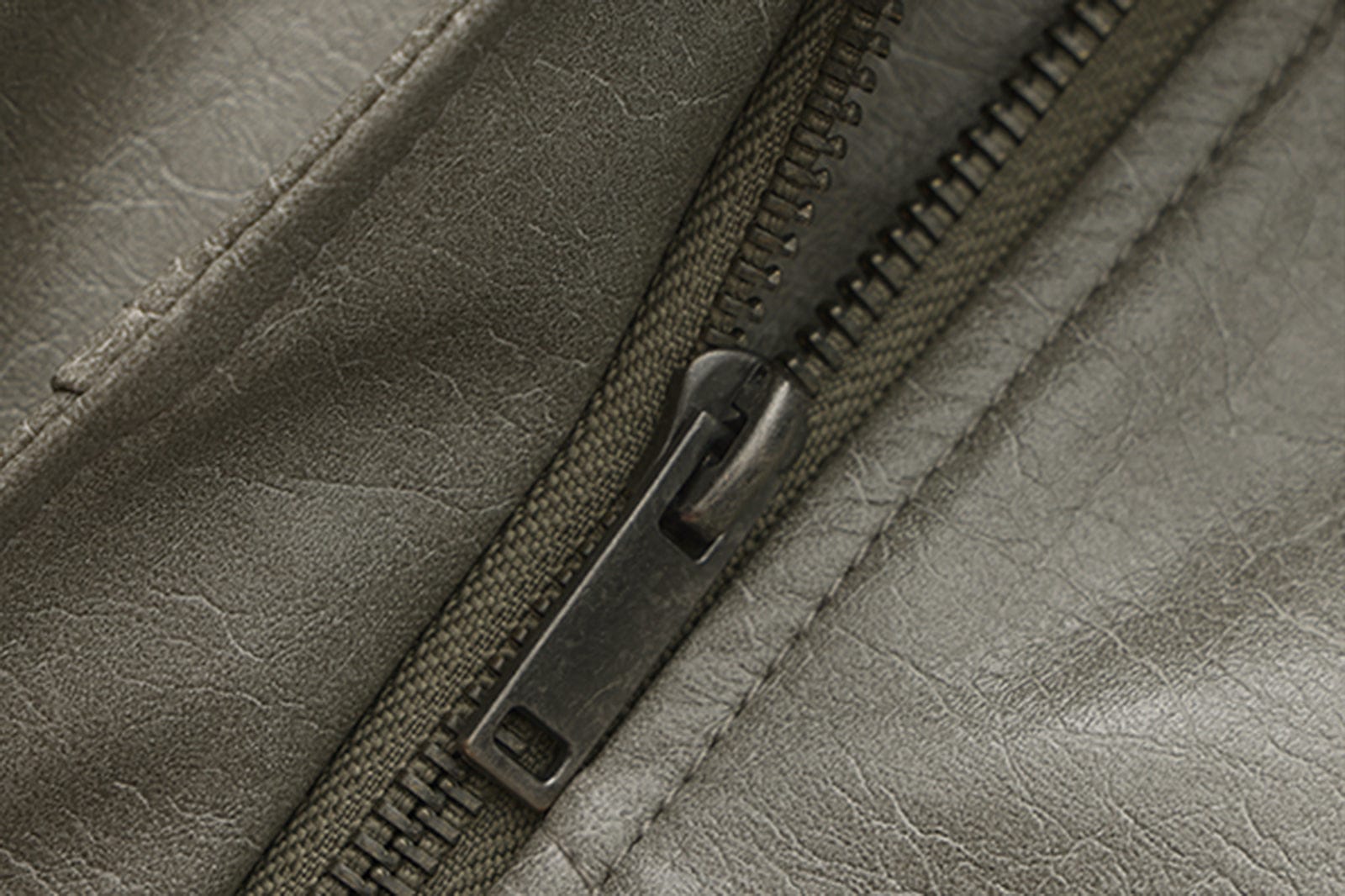 VANN VALRENCE Faux Leather Shearling Sleeve Cropped Jacket