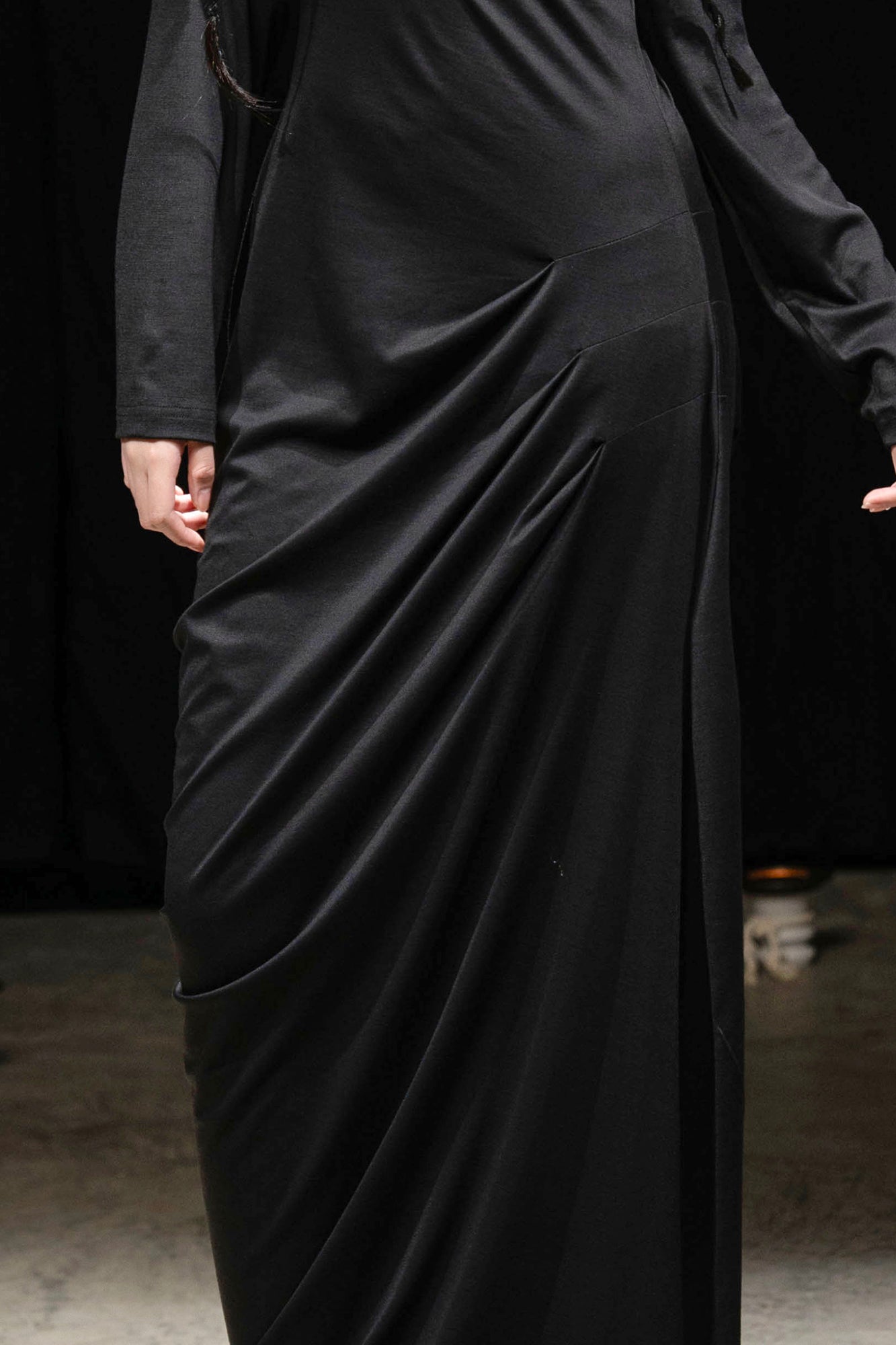 WUHEYIZUO Asymmetrical Draped Side-Ruched Maxi Dress Black