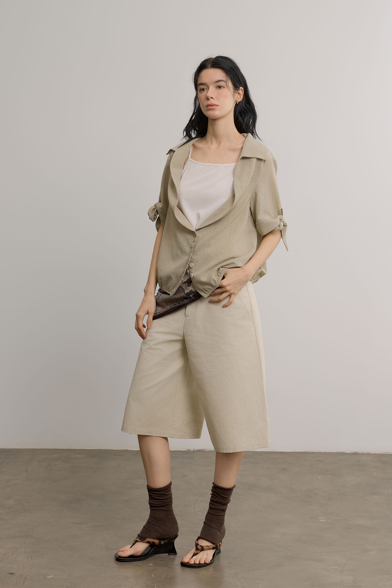 SAME FLOW Essential Straight-Leg Bermuda Shorts