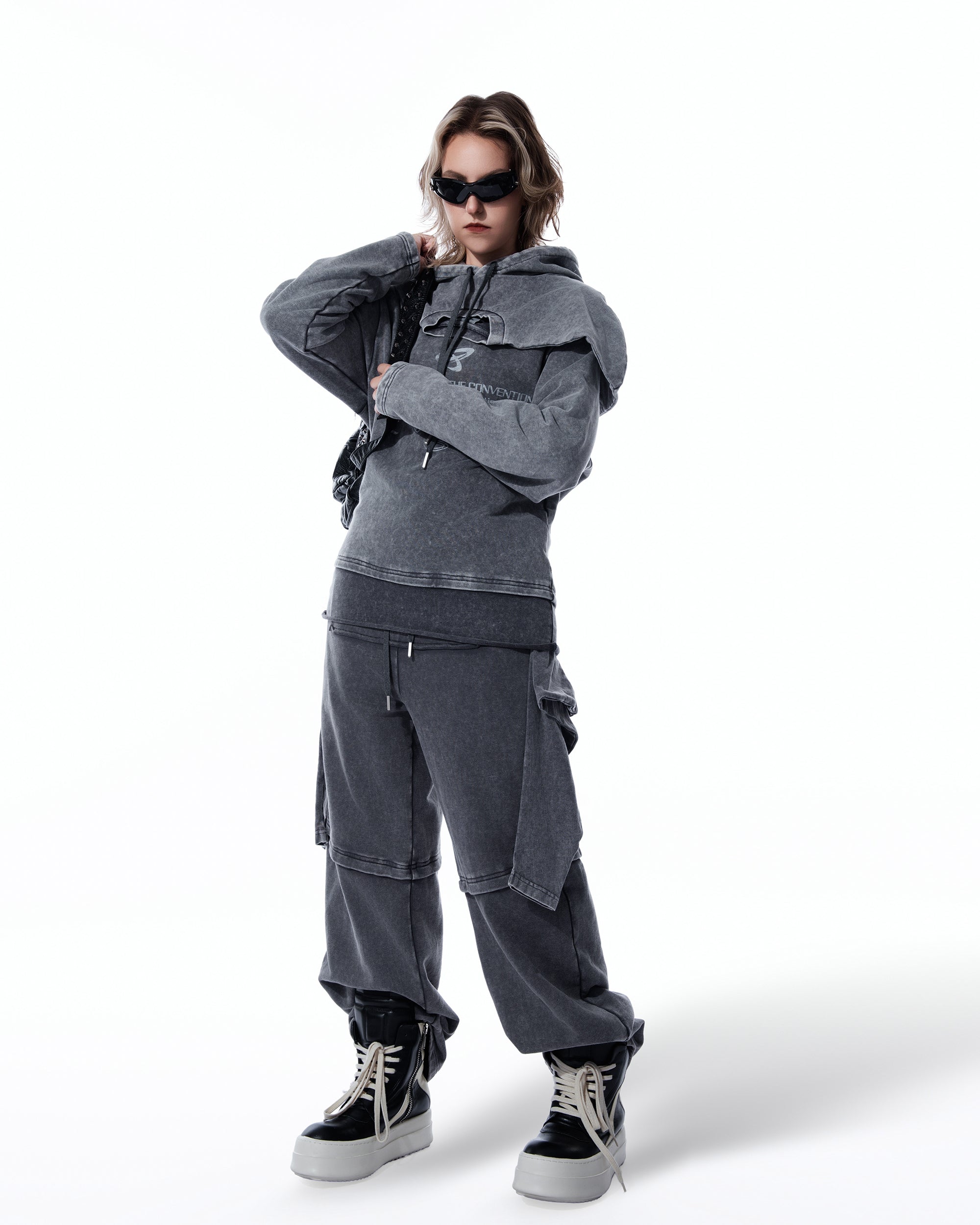 MOGONGSHE Washed Layered Shoulder-Paneled Hoodie