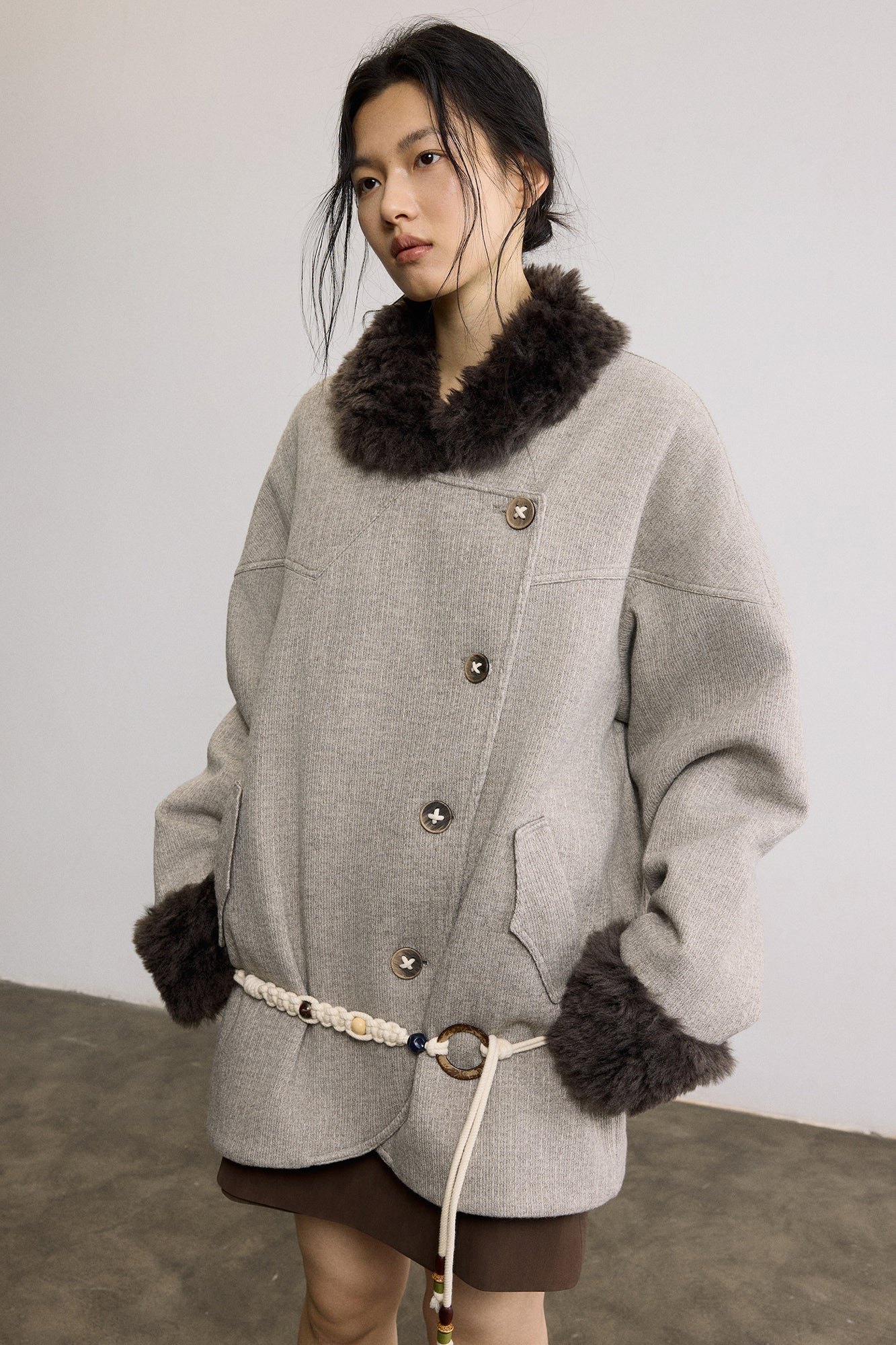 SAME FLOW Asym Faux Fur Trim Paneled Jacket