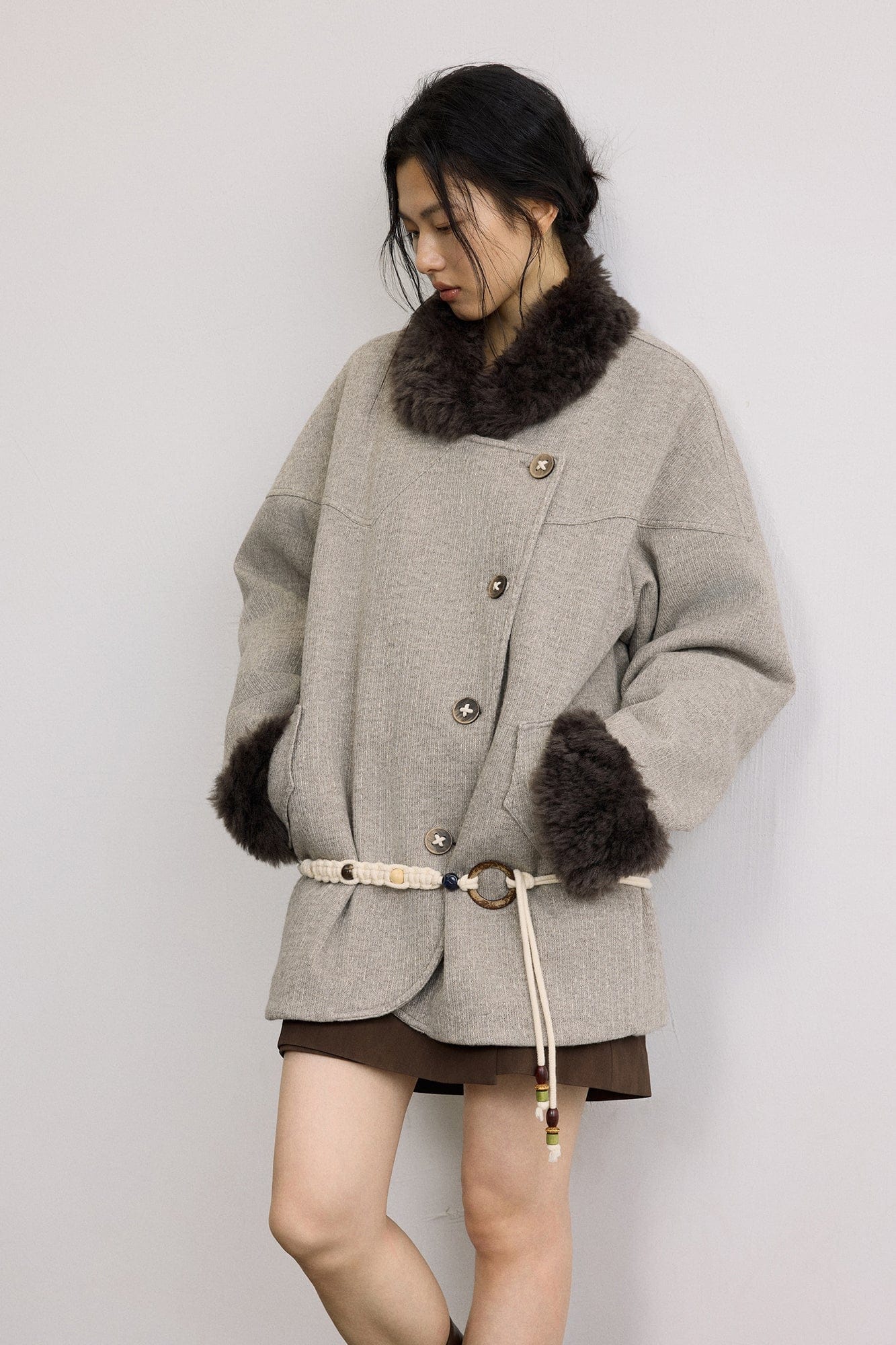 SAME FLOW Asym Faux Fur Trim Paneled Jacket