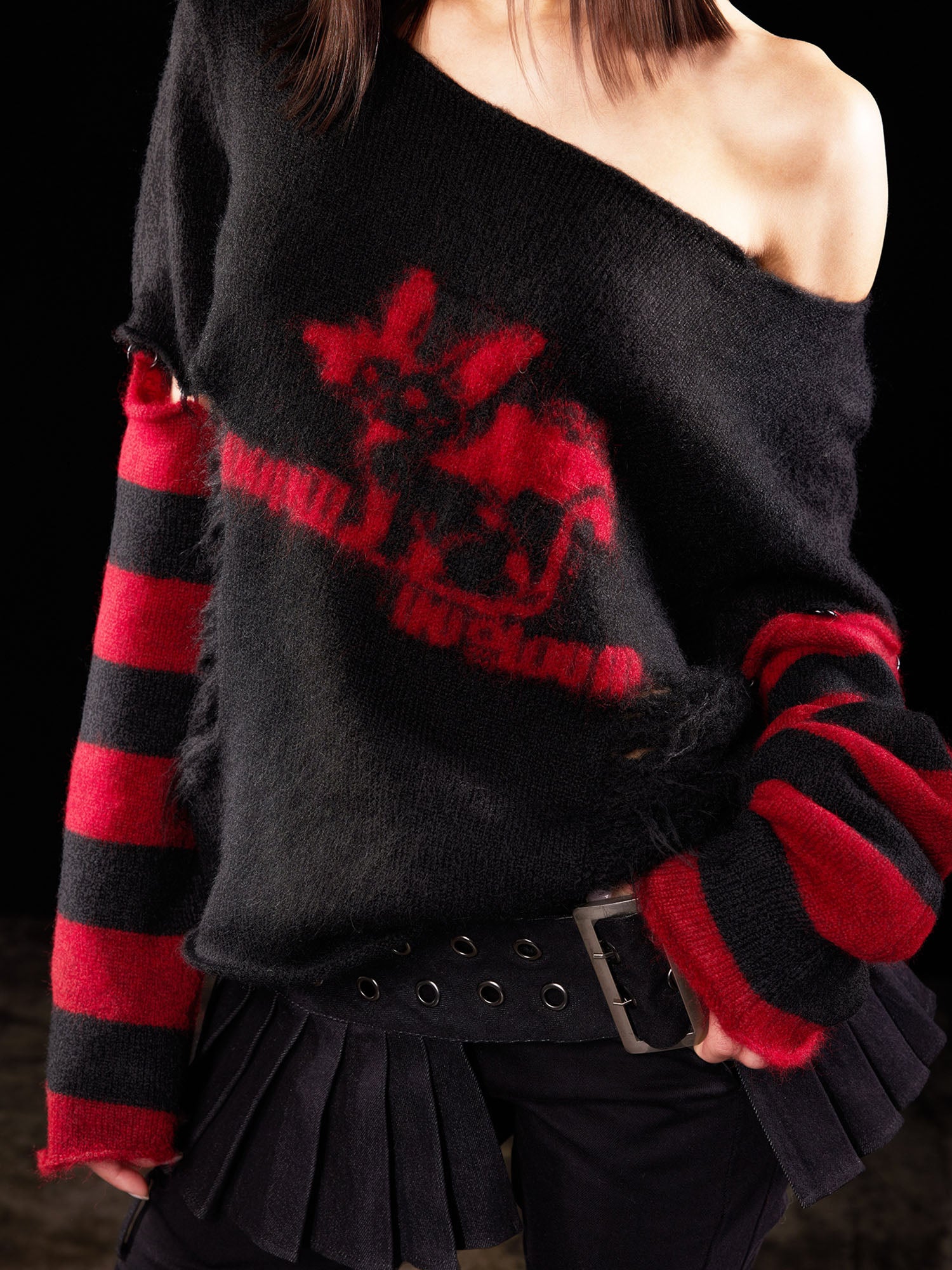 EMOHA Detachable Striped Sleeve Bunny Jacquard Sweater