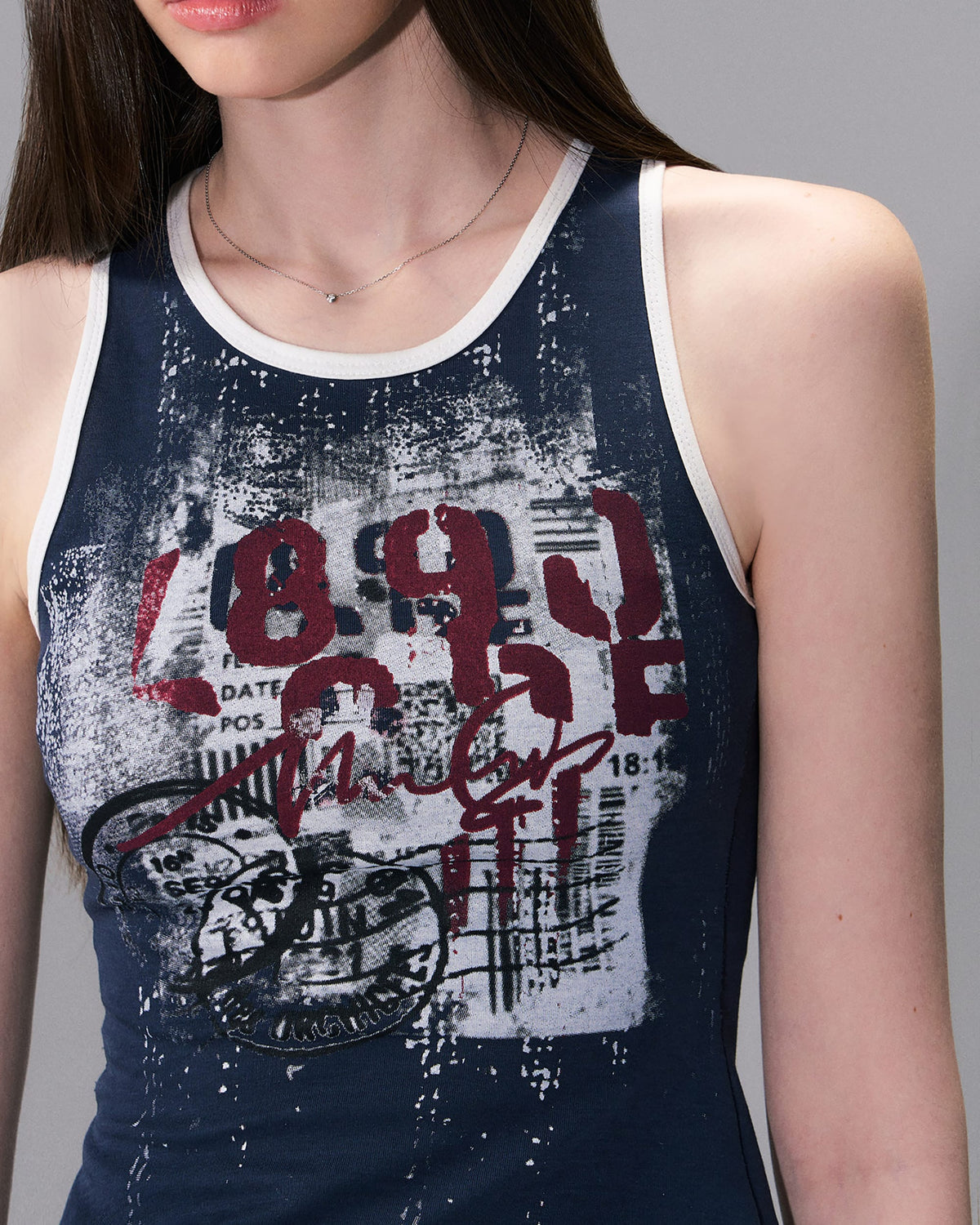THE NEVERMORE Retro Graphic Cropped Tank Top