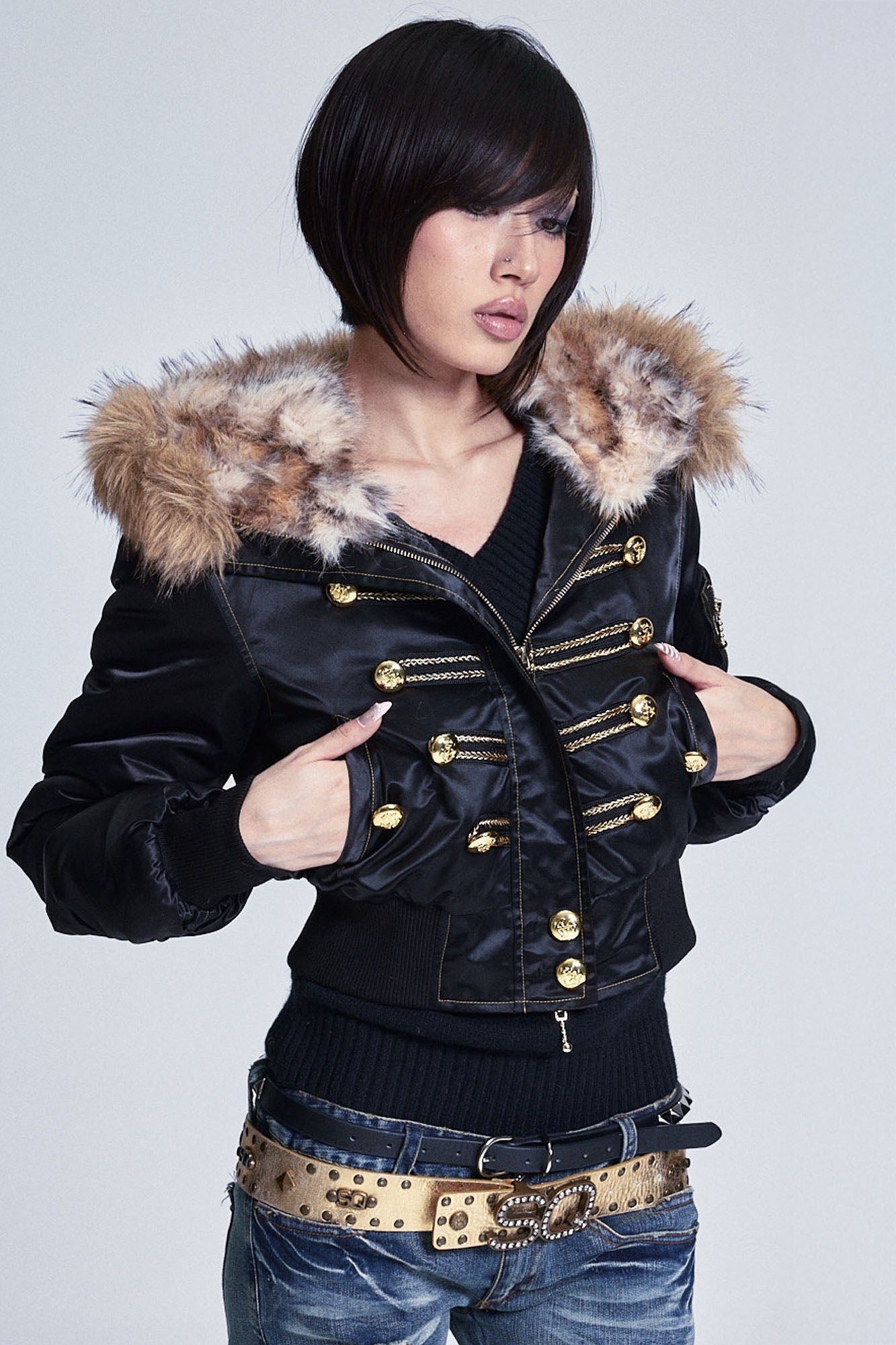 NONAME SPACE Retro Gold-Button Fur-Trim Bomber Jacket