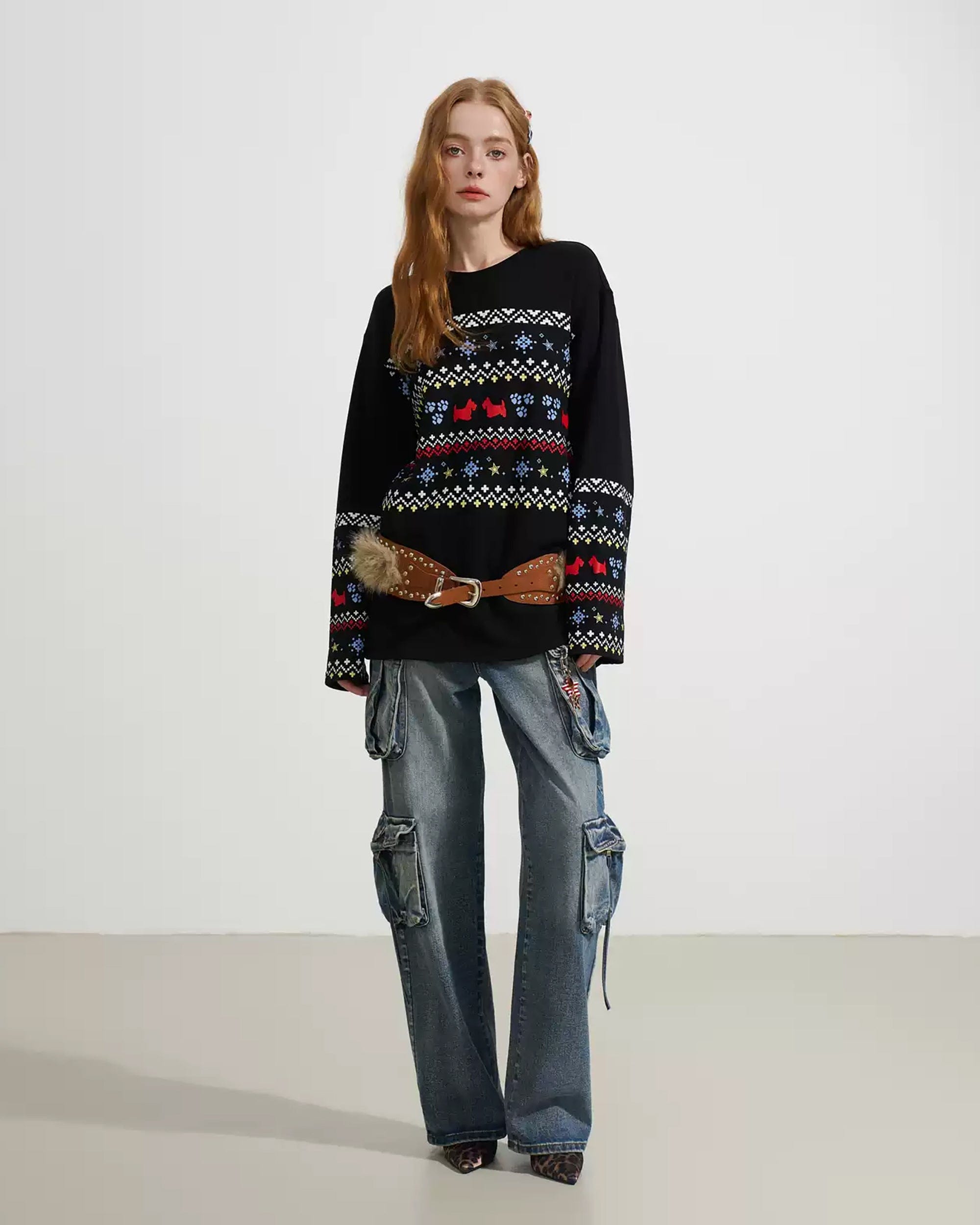 SOFITTE Multi-Pocket Star Pendant Relaxed Jeans