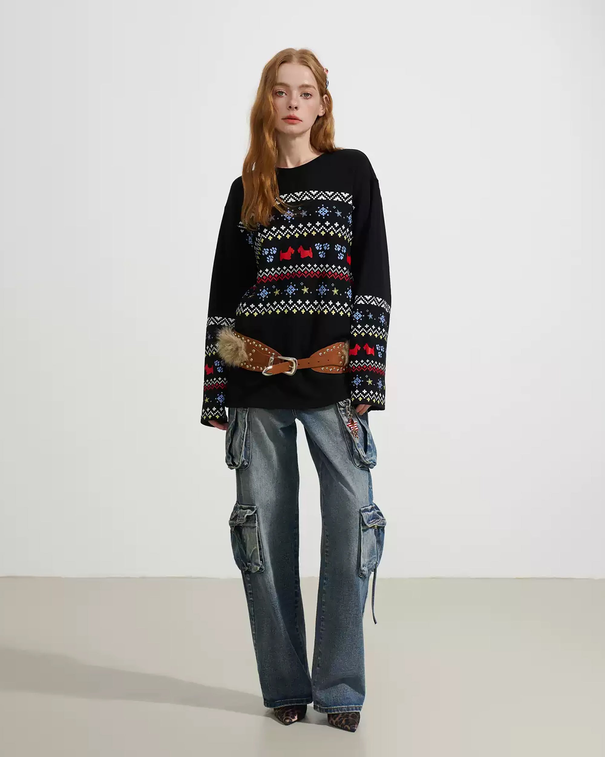 SOFITTE Multi-Pocket Star Pendant Relaxed Jeans