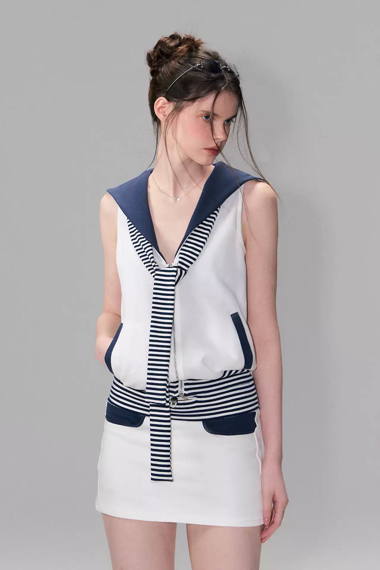 THE NEVERMORE Striped Waistband Contrast Mini Skirt