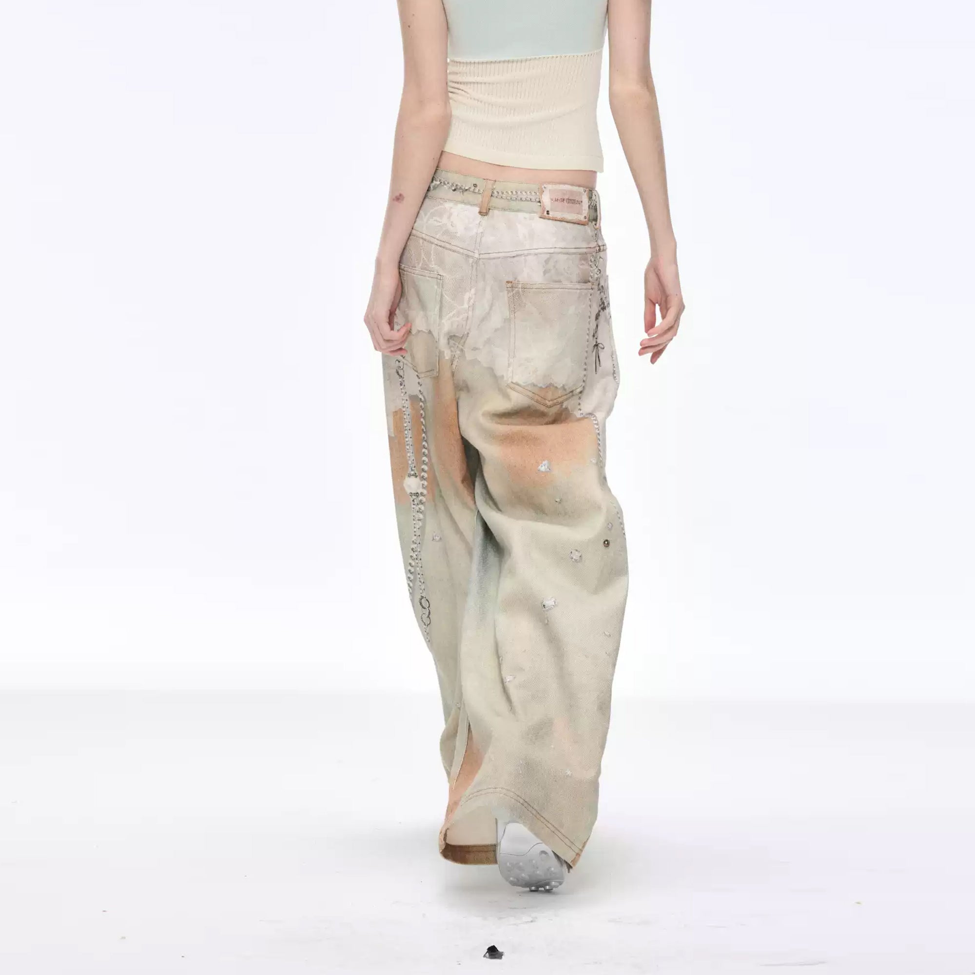 10AMSOTIIIIIIRED Lace Chain Print Studded Wide-Leg Jeans