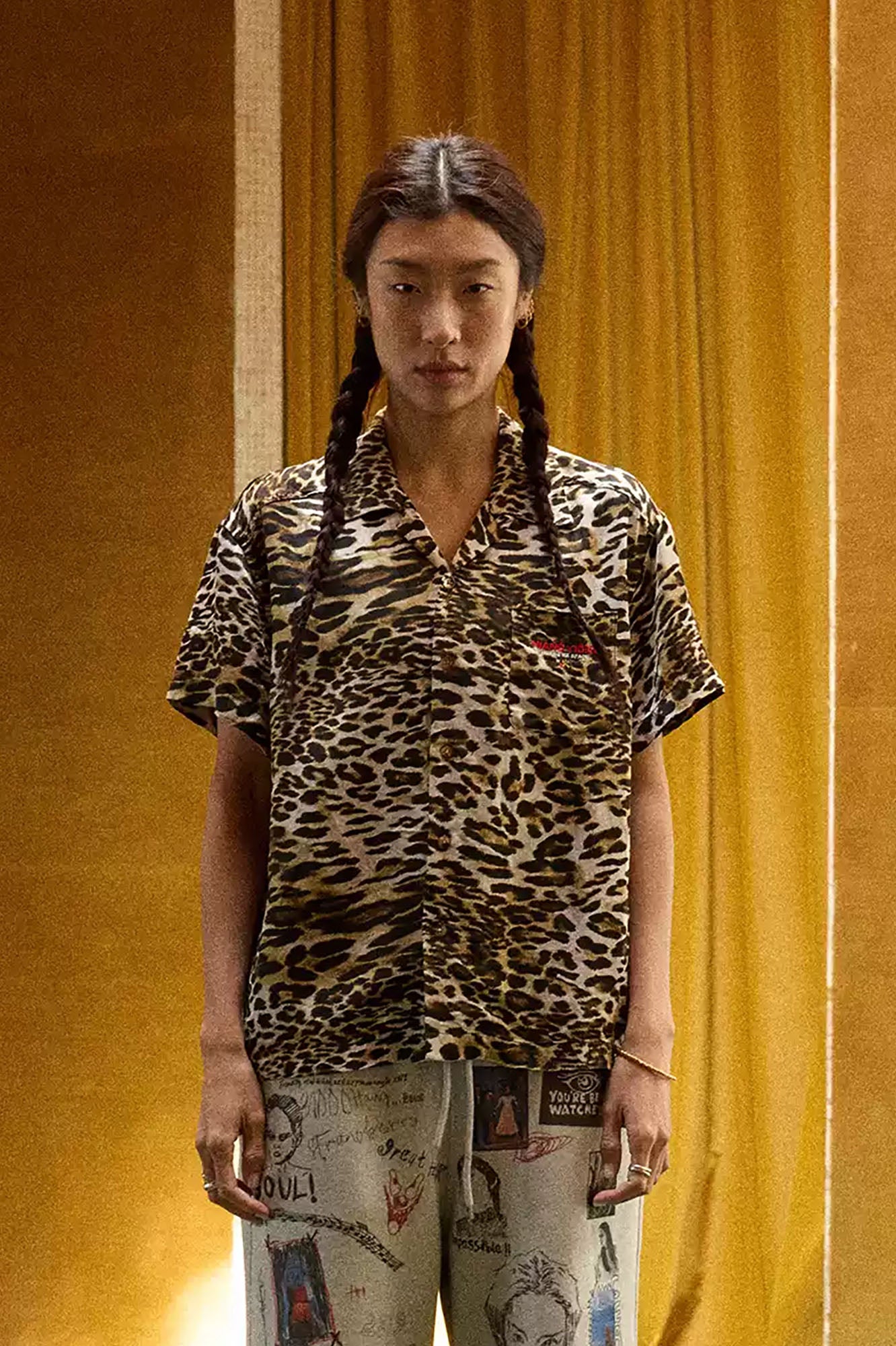NIANJIUYIKOUER Leopard Full-Print Linen-Blend Half Shirt