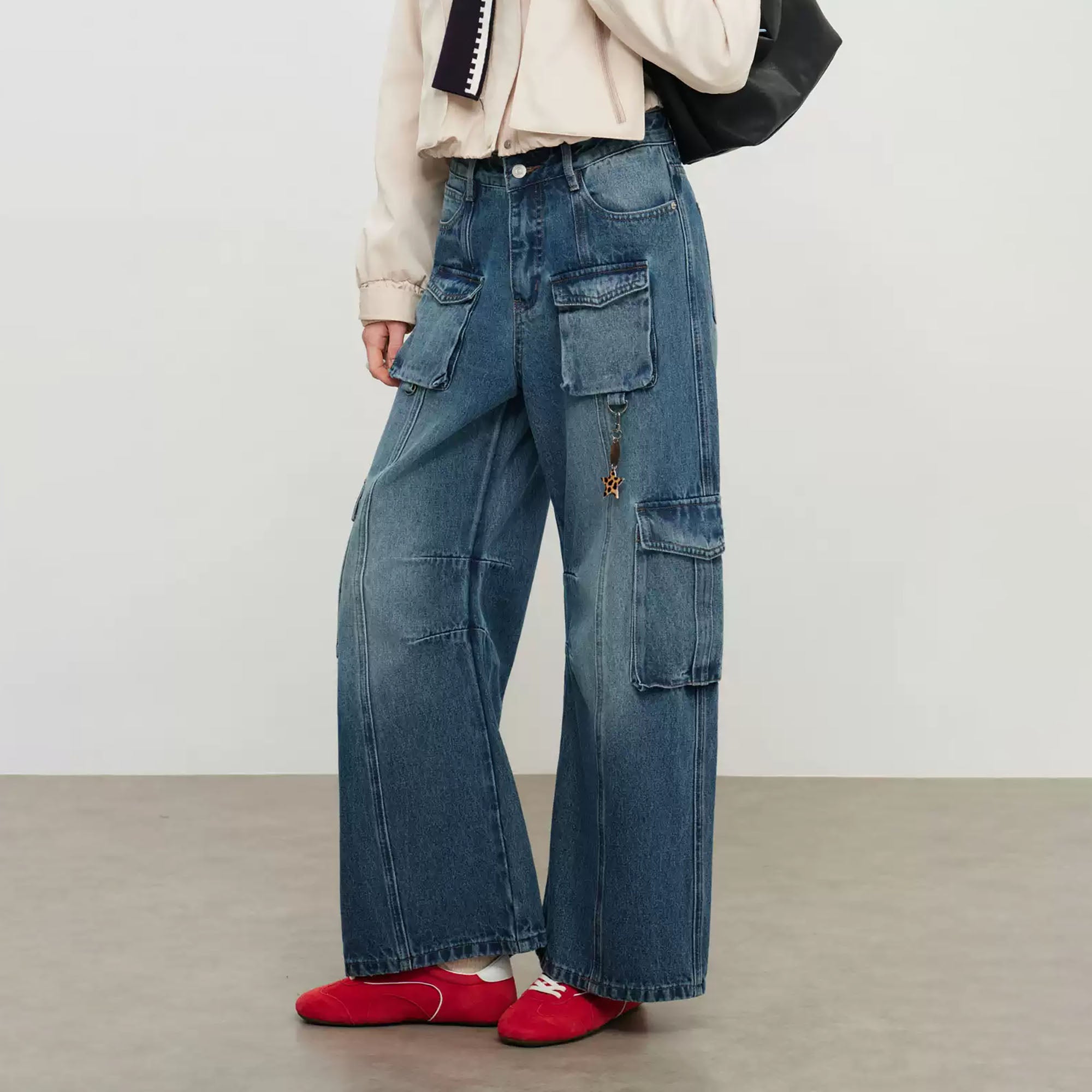 SOFITTE Paneled Multi-Pocket Cargo Jeans