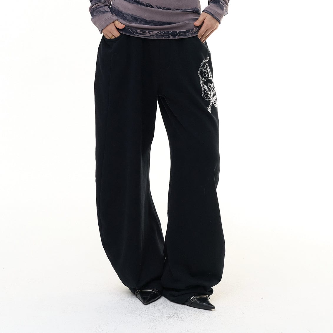FAYCHUI Diamond Floral Embellished Oversized Sweatpants