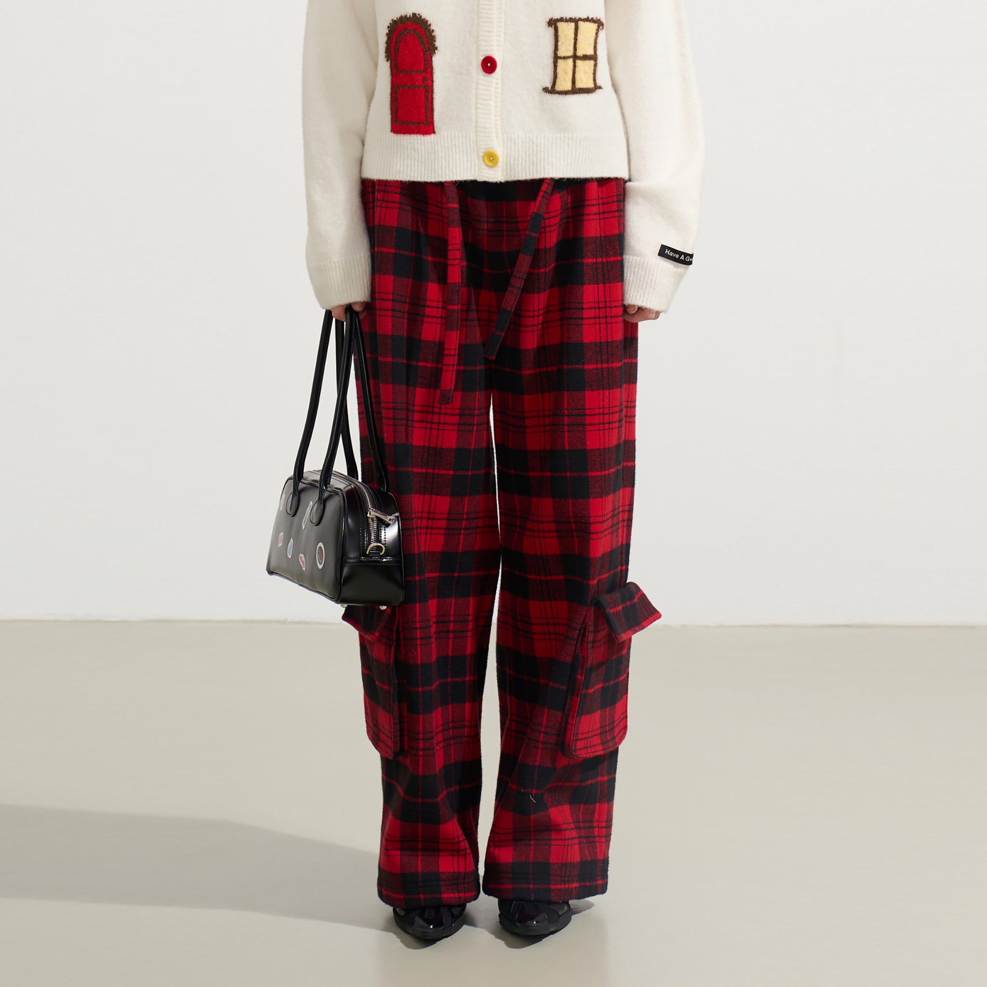 SOFITTE Plaid Cargo Wide-Leg Pants