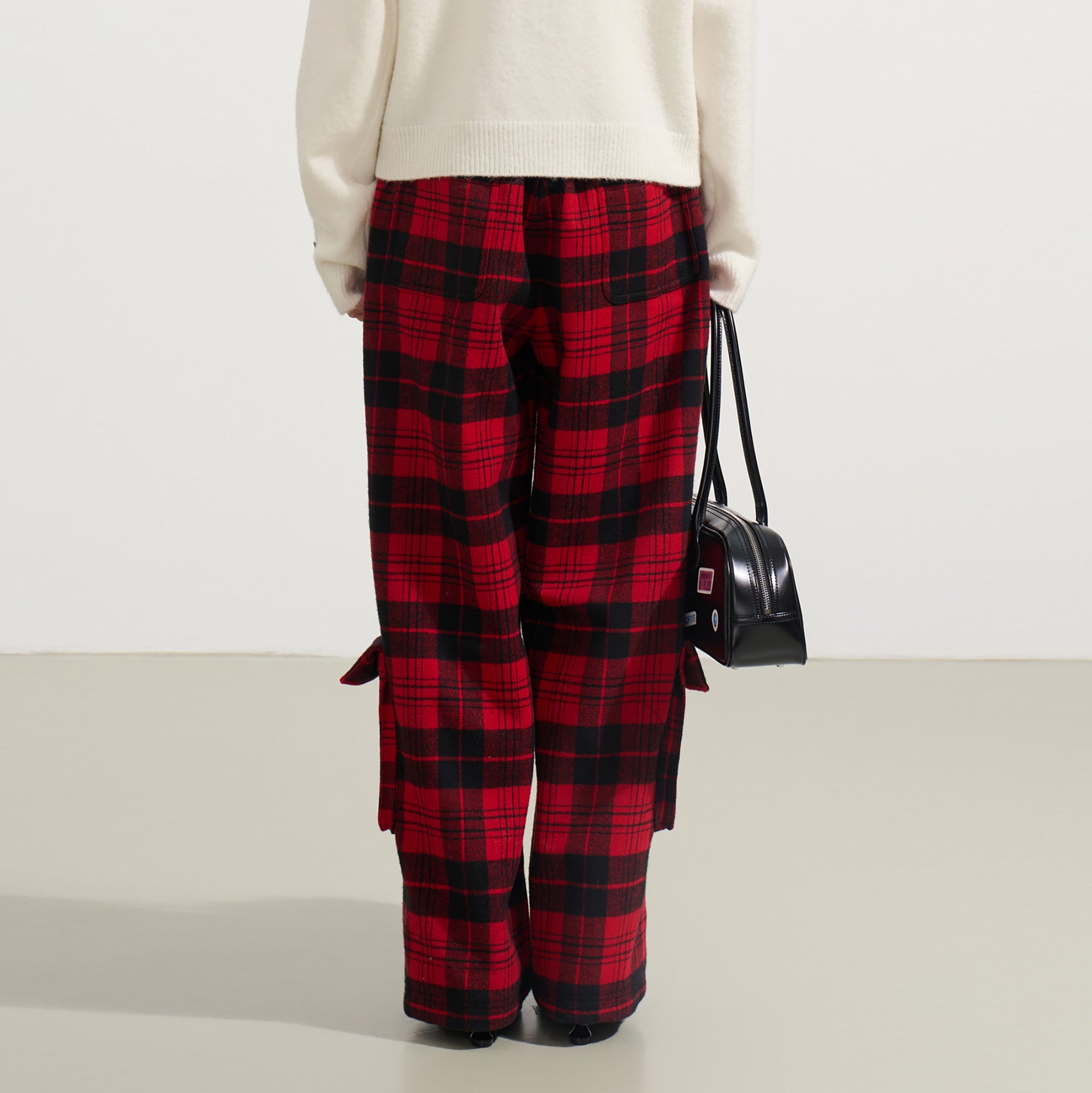 SOFITTE Plaid Cargo Wide-Leg Pants