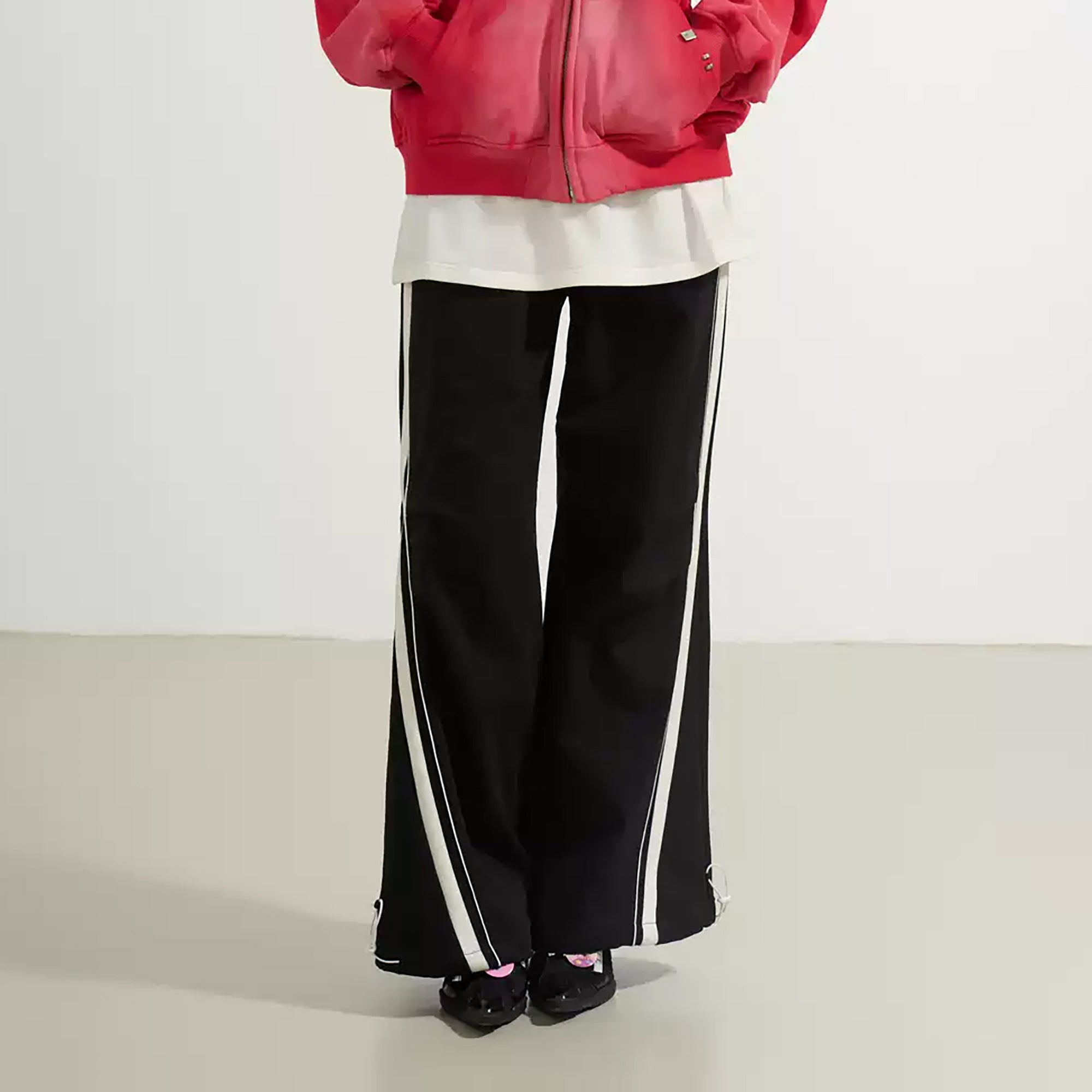 SOFITTE Contrast Curved-Stripe Drawstring Pants