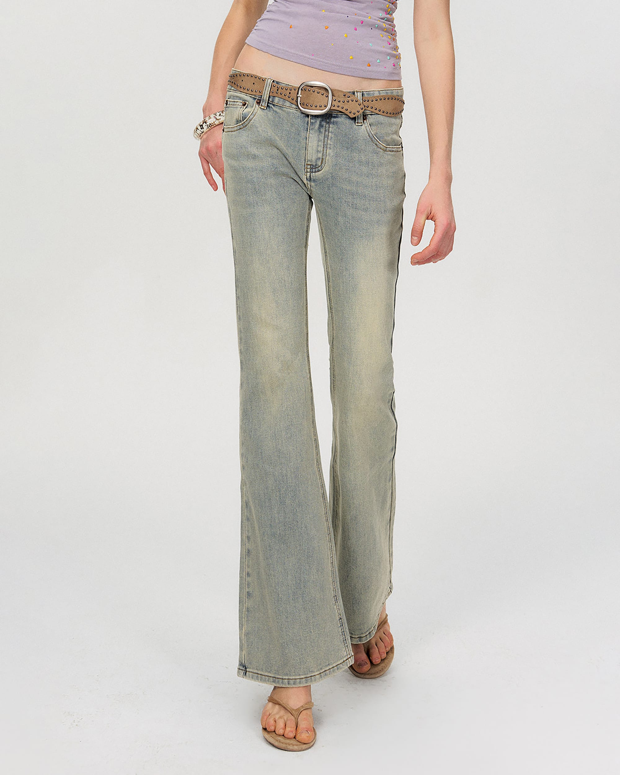 THE NEVERMORE Washed Low-Rise Flared Jeans