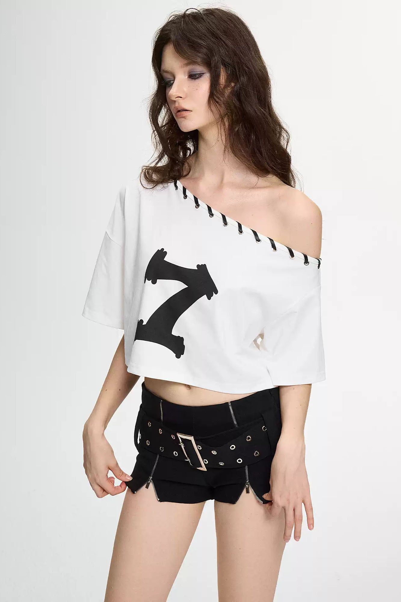 AE30 SAINT Zippered Low-Rise Split-Hem Stretch Shorts