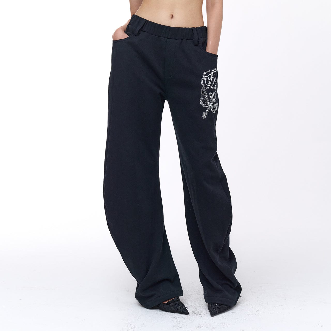 FAYCHUI Diamond Floral Embellished Oversized Sweatpants