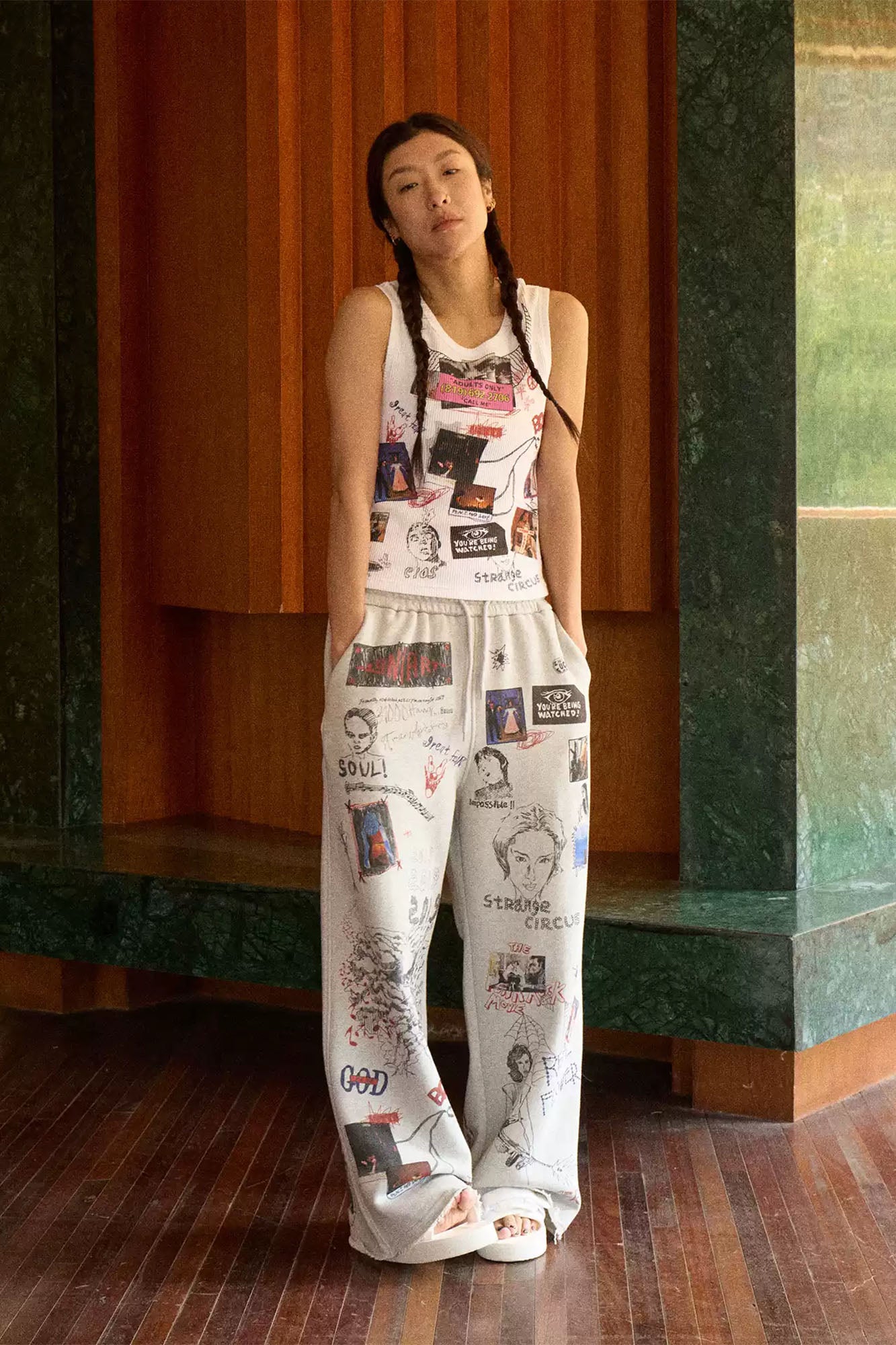 NIANJIUYIKOUER Collage Graphic Ribbed Tank Top