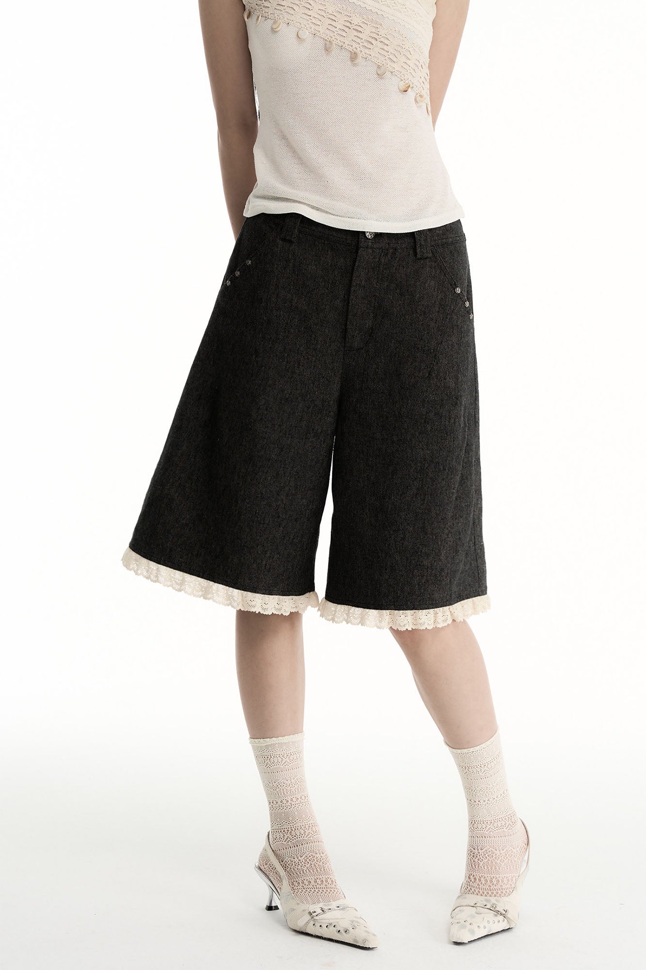 CONFUN Studded Lace-Hem Linen-Cotton Shorts
