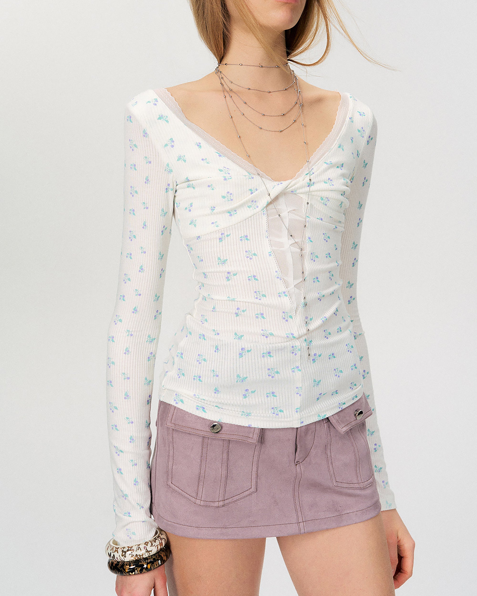 THE NEVERMORE Lace-Inset Deep V Twist Top