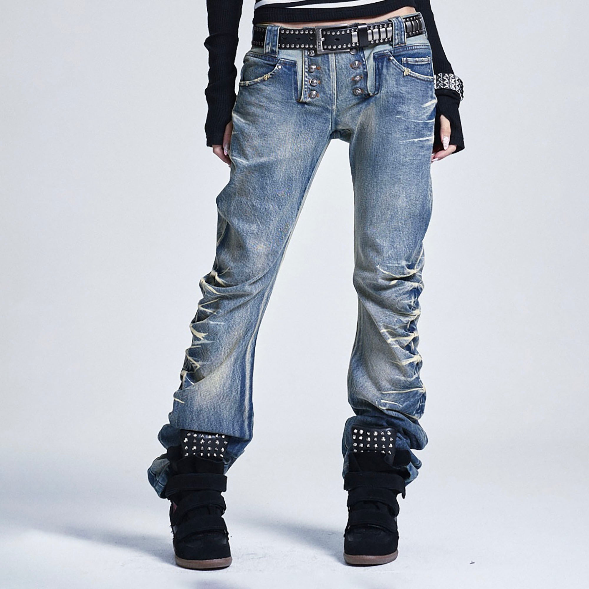 NONAME SPACE Washed Studded Curved Stacked Jeans