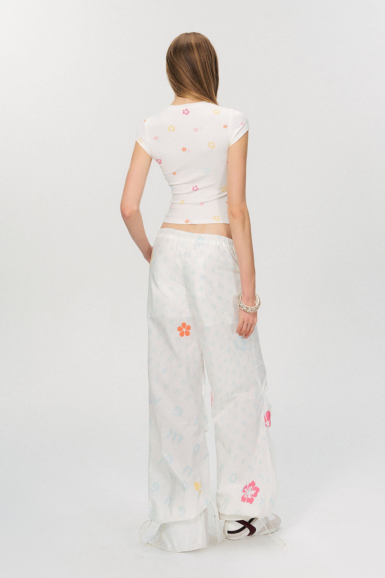 THE NEVERMORE Floral LOGO Full-Print Drawstring Pants